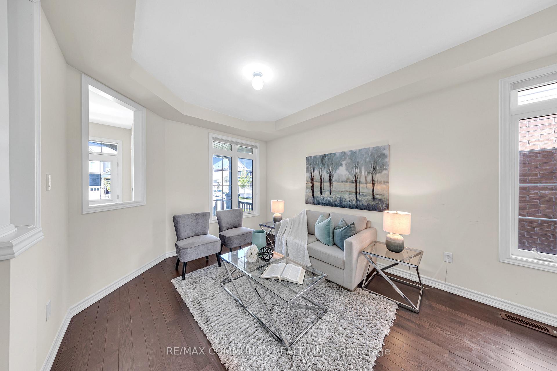 Photo 6 of 242 Kenneth Cole Drive, Clarington, Bowmanville — HOMEH