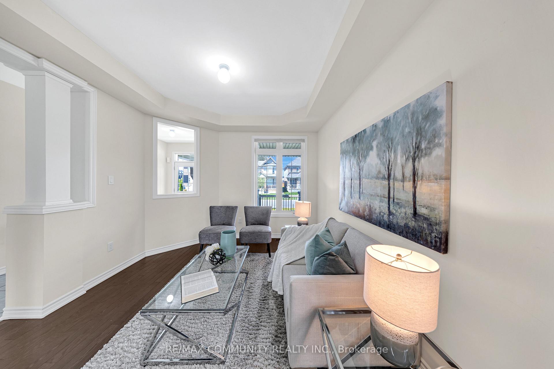 Photo 8 of 242 Kenneth Cole Drive, Clarington, Bowmanville — HOMEH