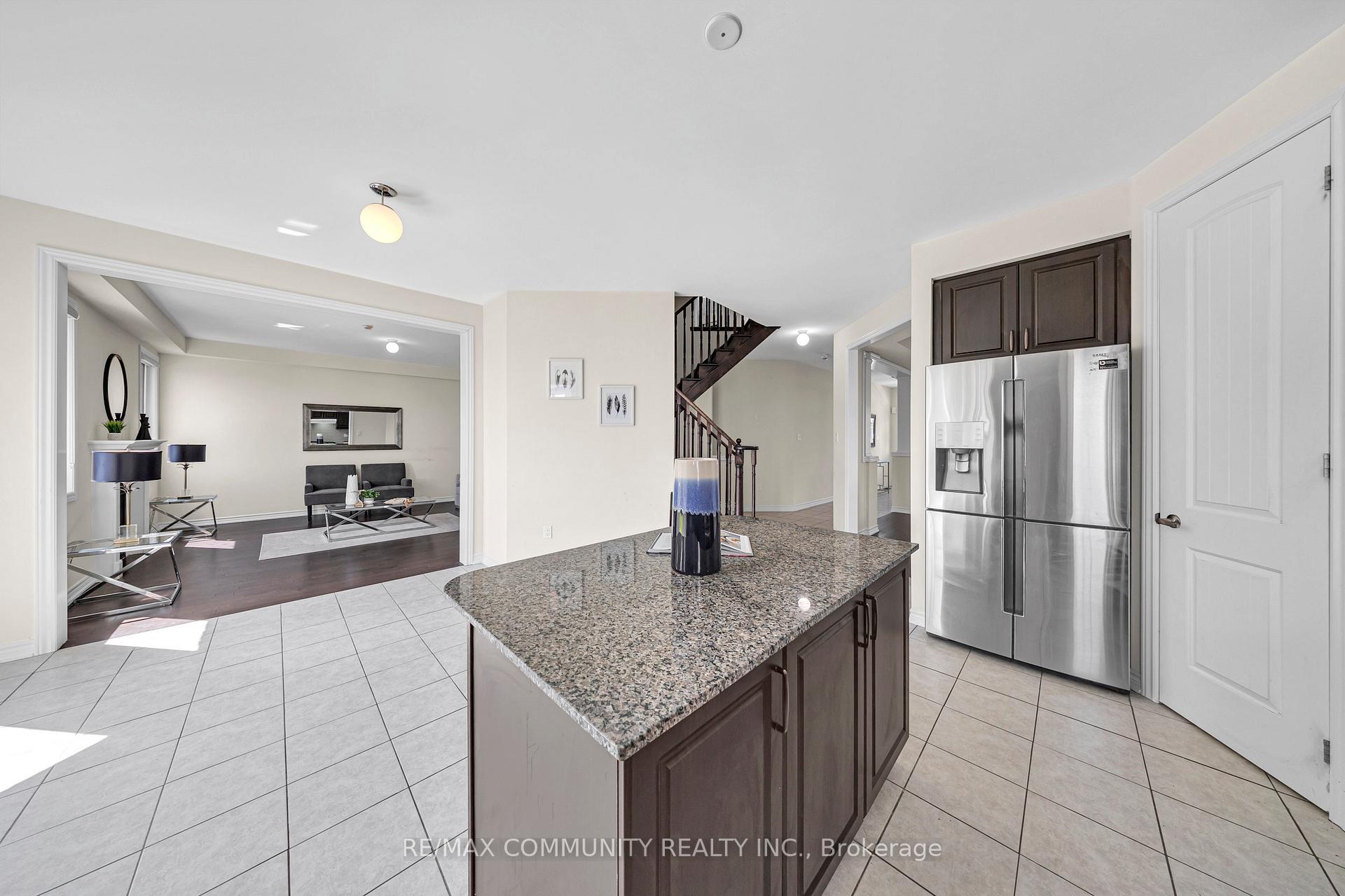 Photo 16 of 242 Kenneth Cole Drive, Clarington, Bowmanville — HOMEH