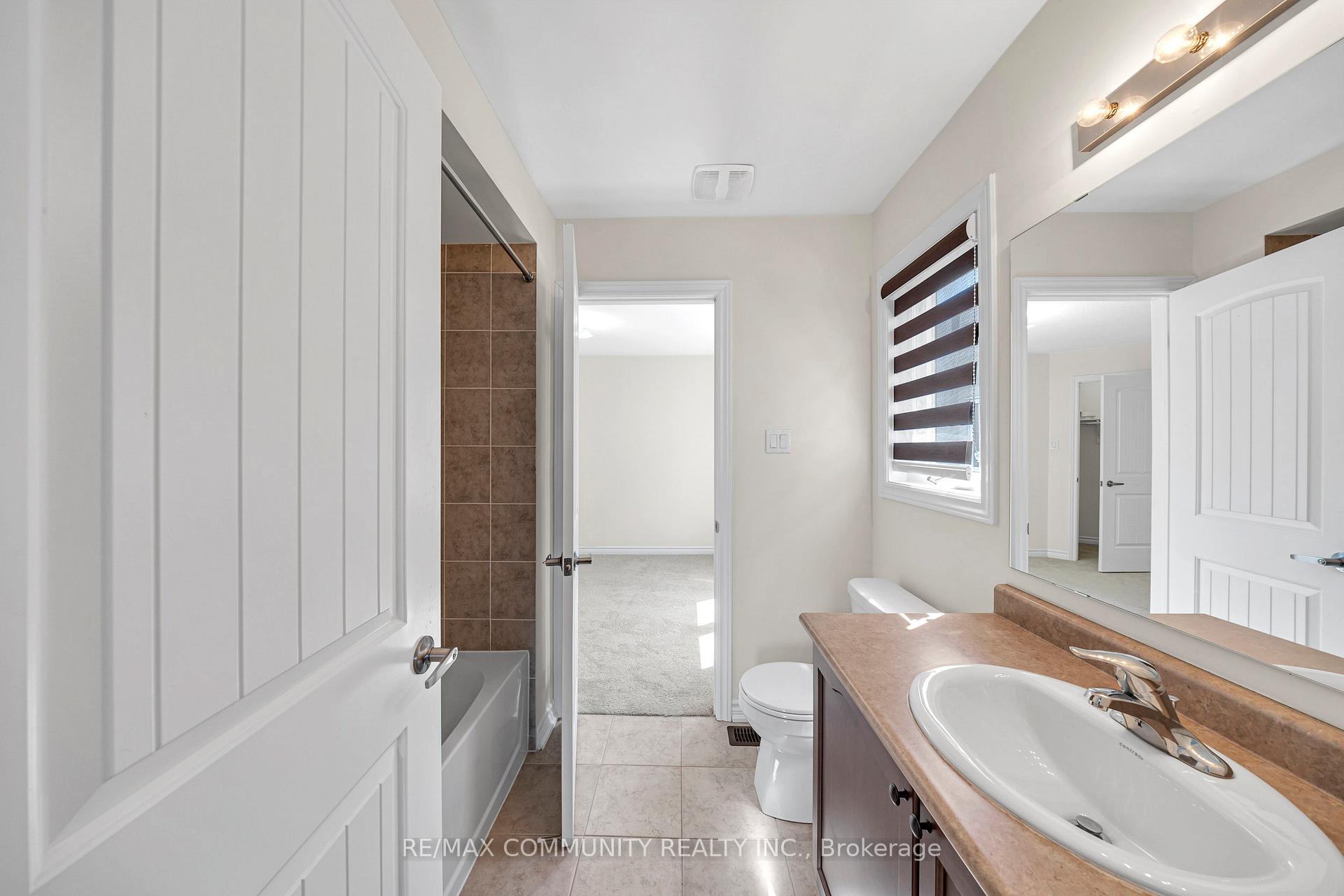 Photo 31 of 242 Kenneth Cole Drive, Clarington, Bowmanville — HOMEH