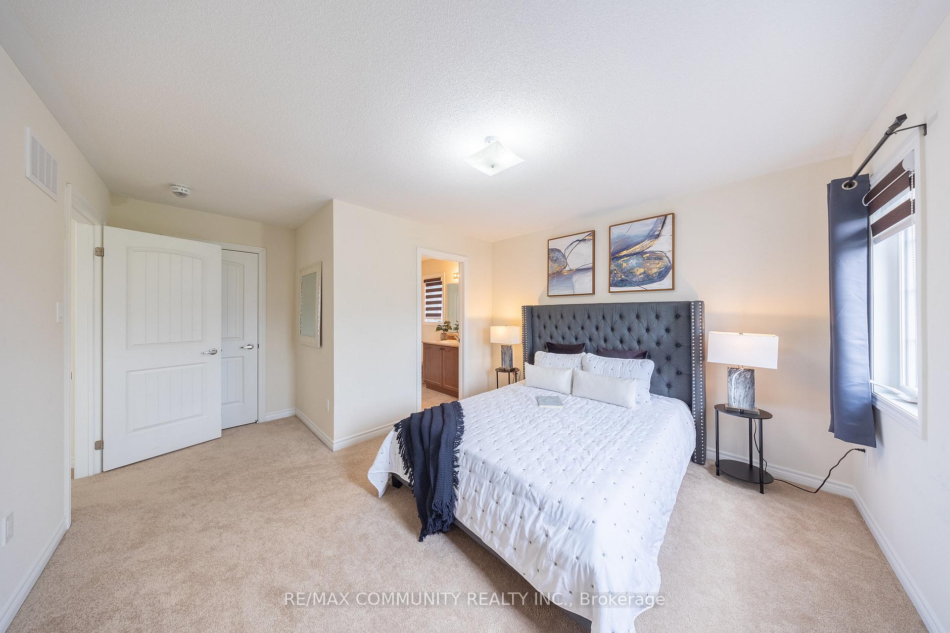 Photo 36 of 242 Kenneth Cole Drive, Clarington, Bowmanville — HOMEH