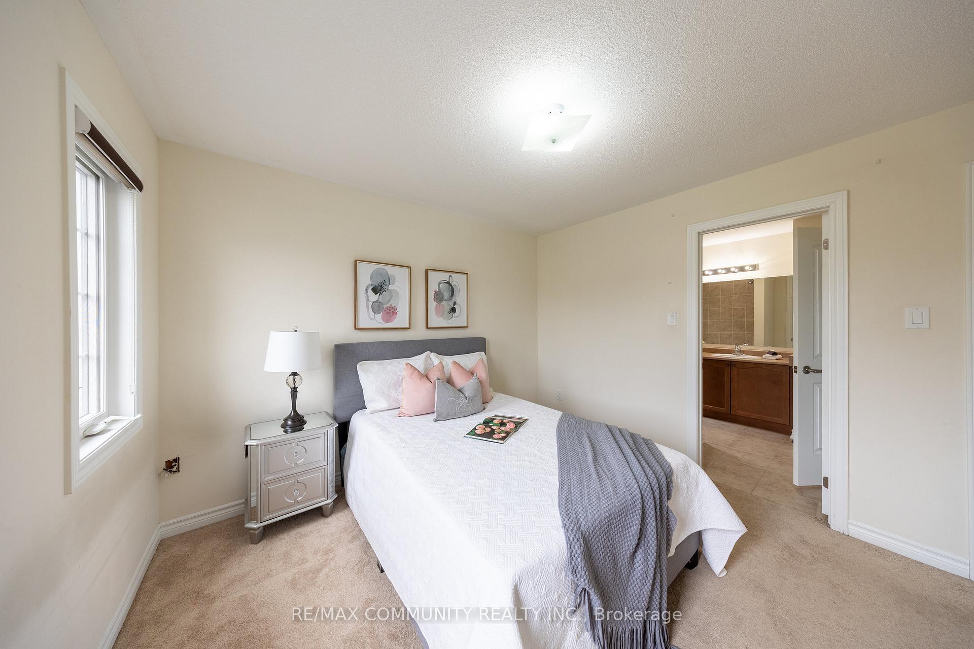 Photo 41 of 242 Kenneth Cole Drive, Clarington, Bowmanville — HOMEH