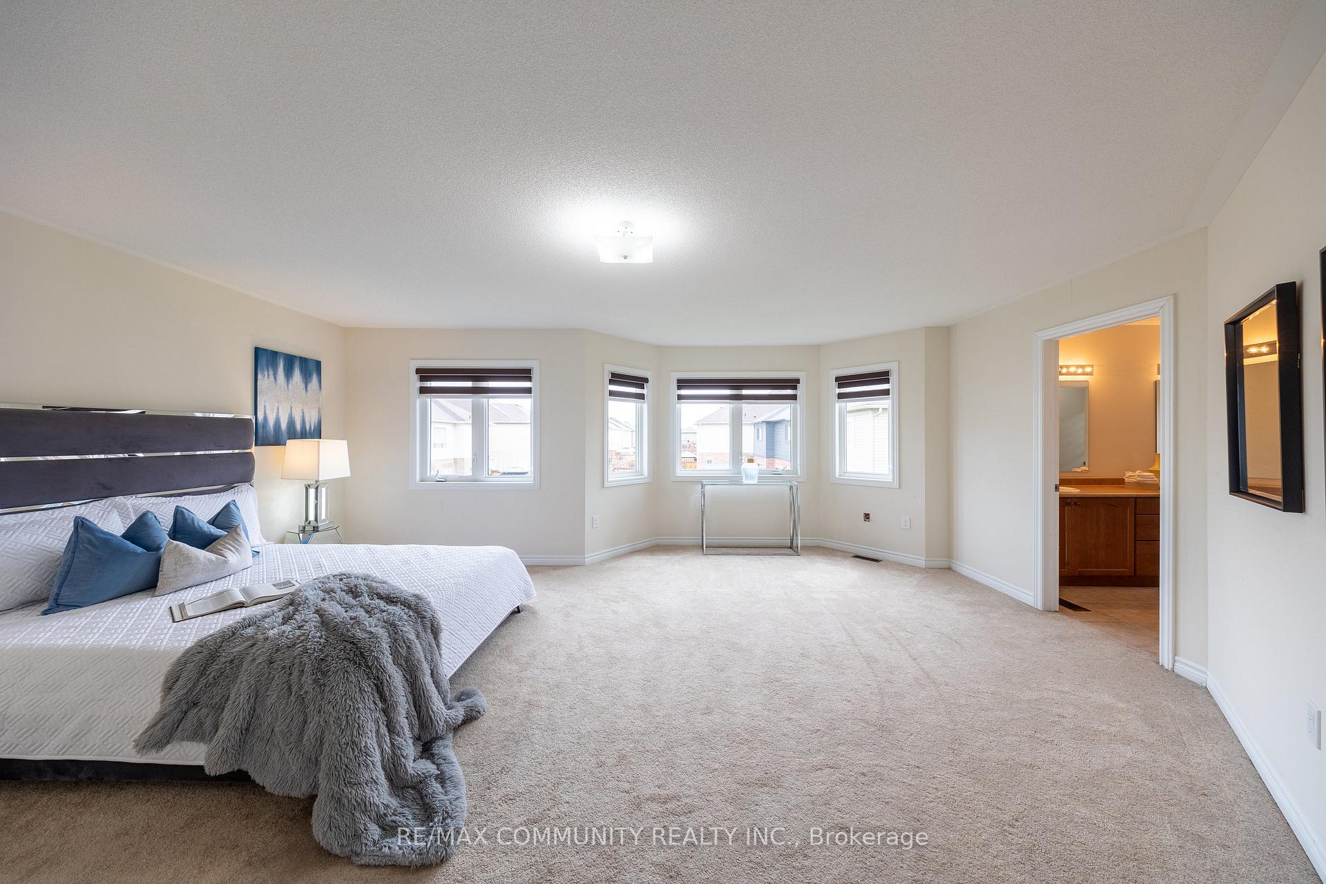 Photo 43 of 242 Kenneth Cole Drive, Clarington, Bowmanville — HOMEH