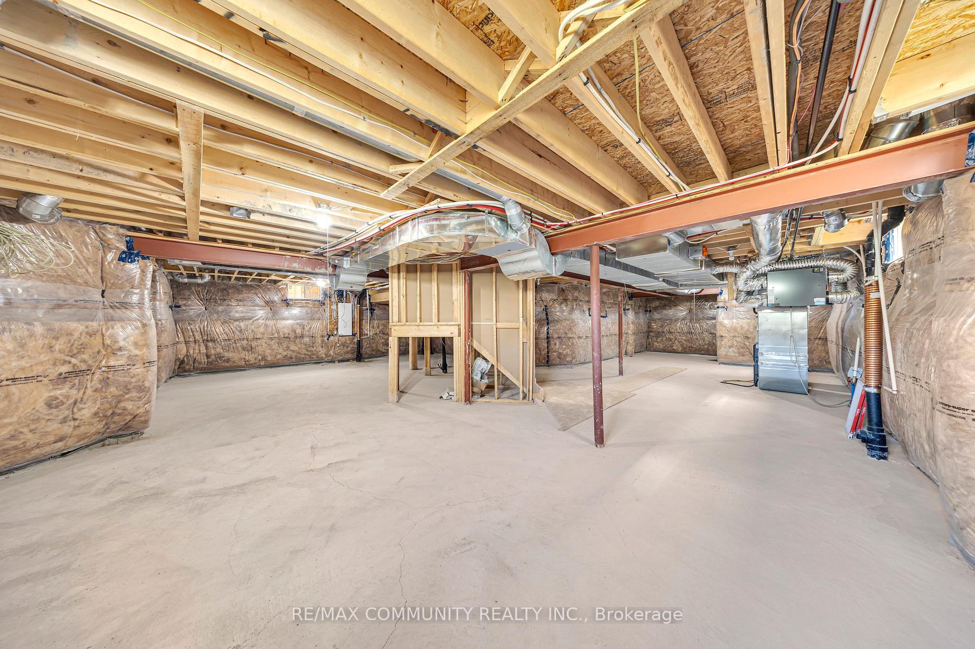 Photo 47 of 242 Kenneth Cole Drive, Clarington, Bowmanville — HOMEH