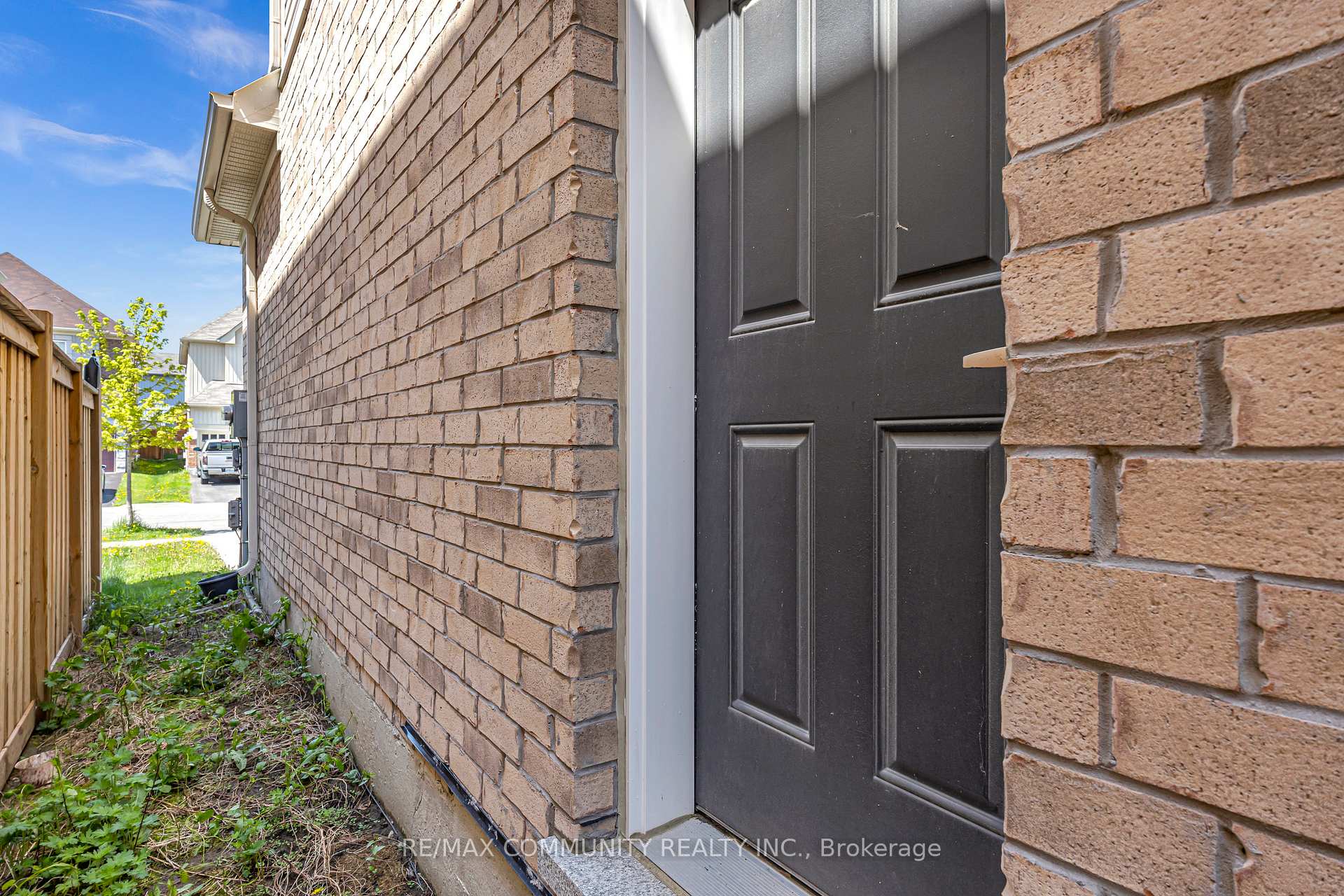 Photo 48 of 242 Kenneth Cole Drive, Clarington, Bowmanville — HOMEH