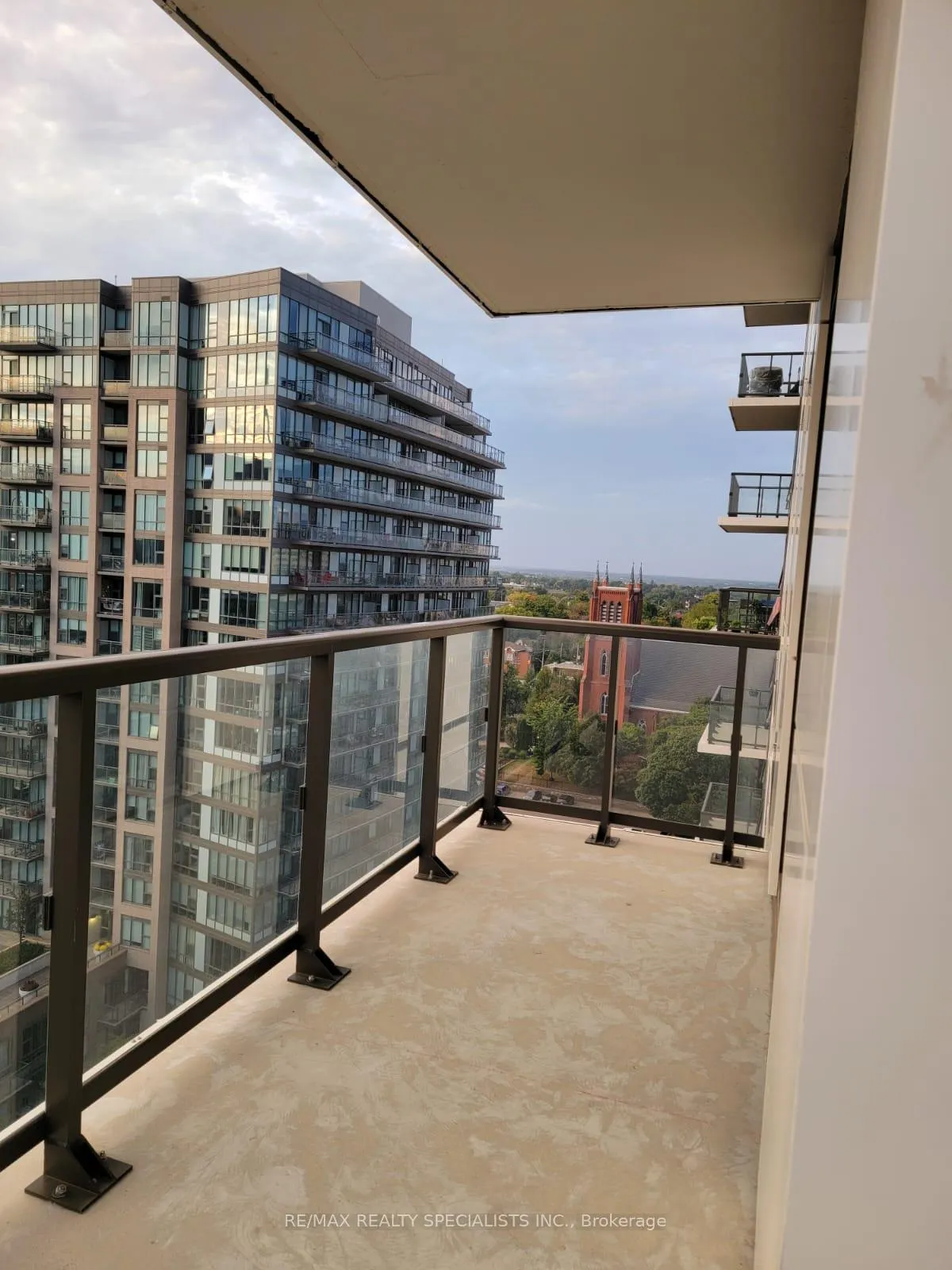 Photo 9 of Unit 1908, 55 Duke Street W, Kitchener — HOMEH