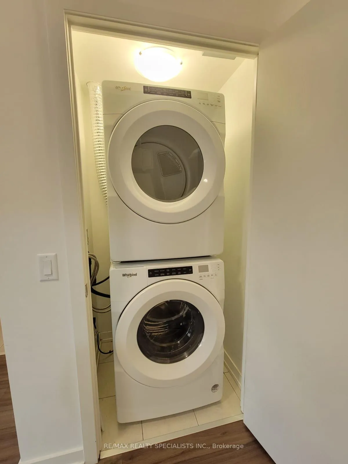 Photo 17 of Unit 1908, 55 Duke Street W, Kitchener — HOMEH