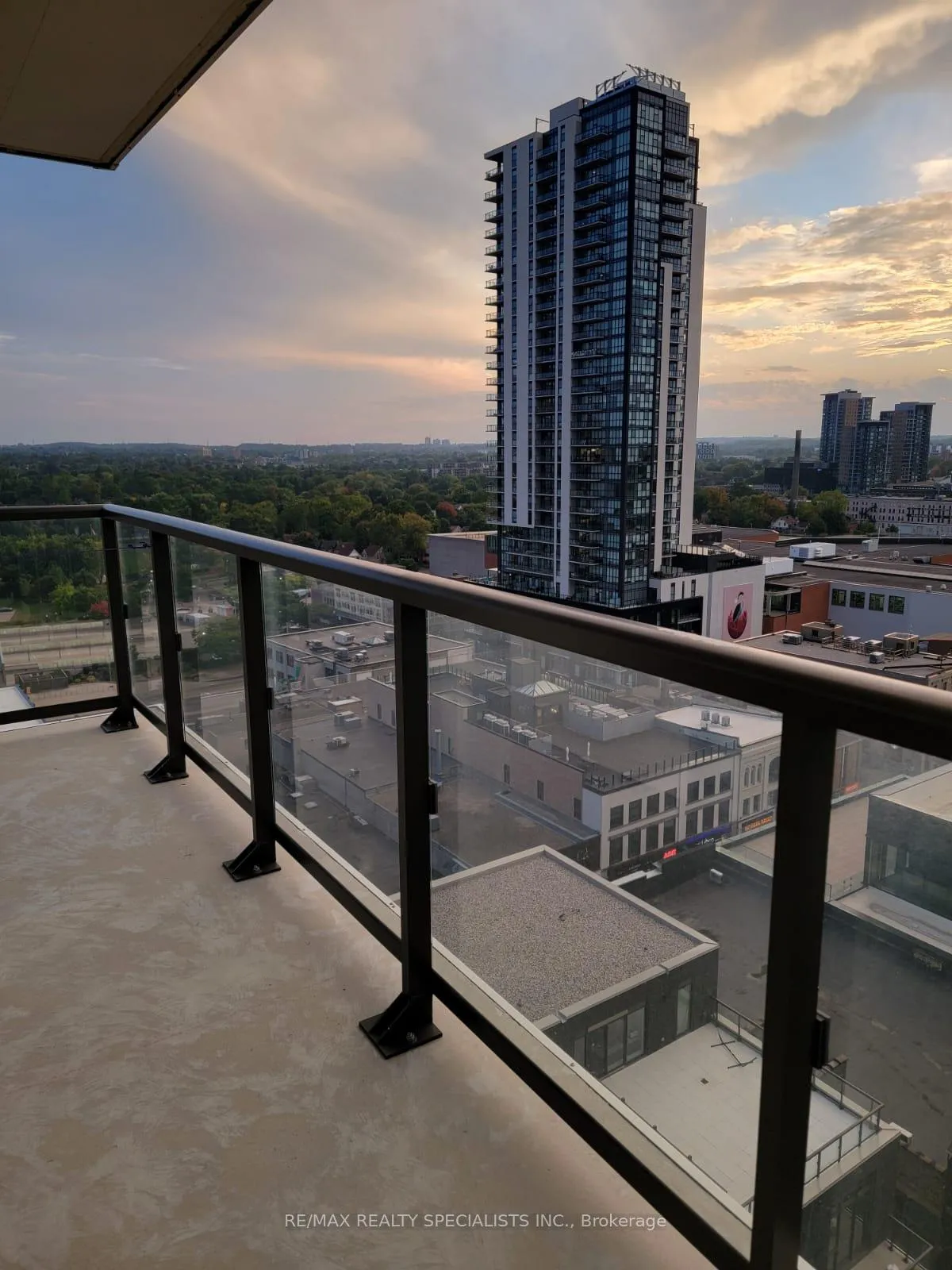 Photo 20 of Unit 1908, 55 Duke Street W, Kitchener — HOMEH