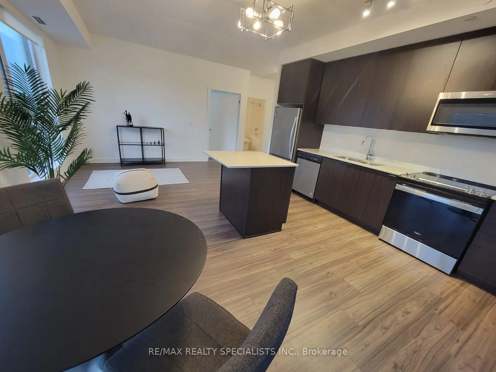 Photo 22 of Unit 1908, 55 Duke Street W, Kitchener — HOMEH