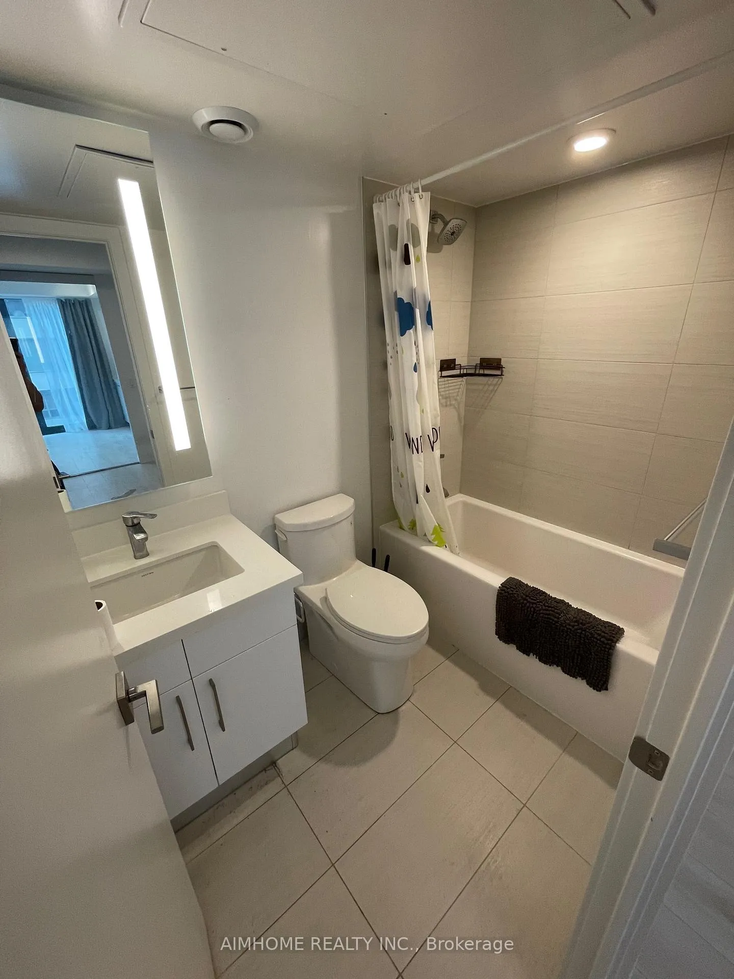 Photo 7 of Unit 1607, 188 Cumberland Street, Toronto, The Annex — HOMEH