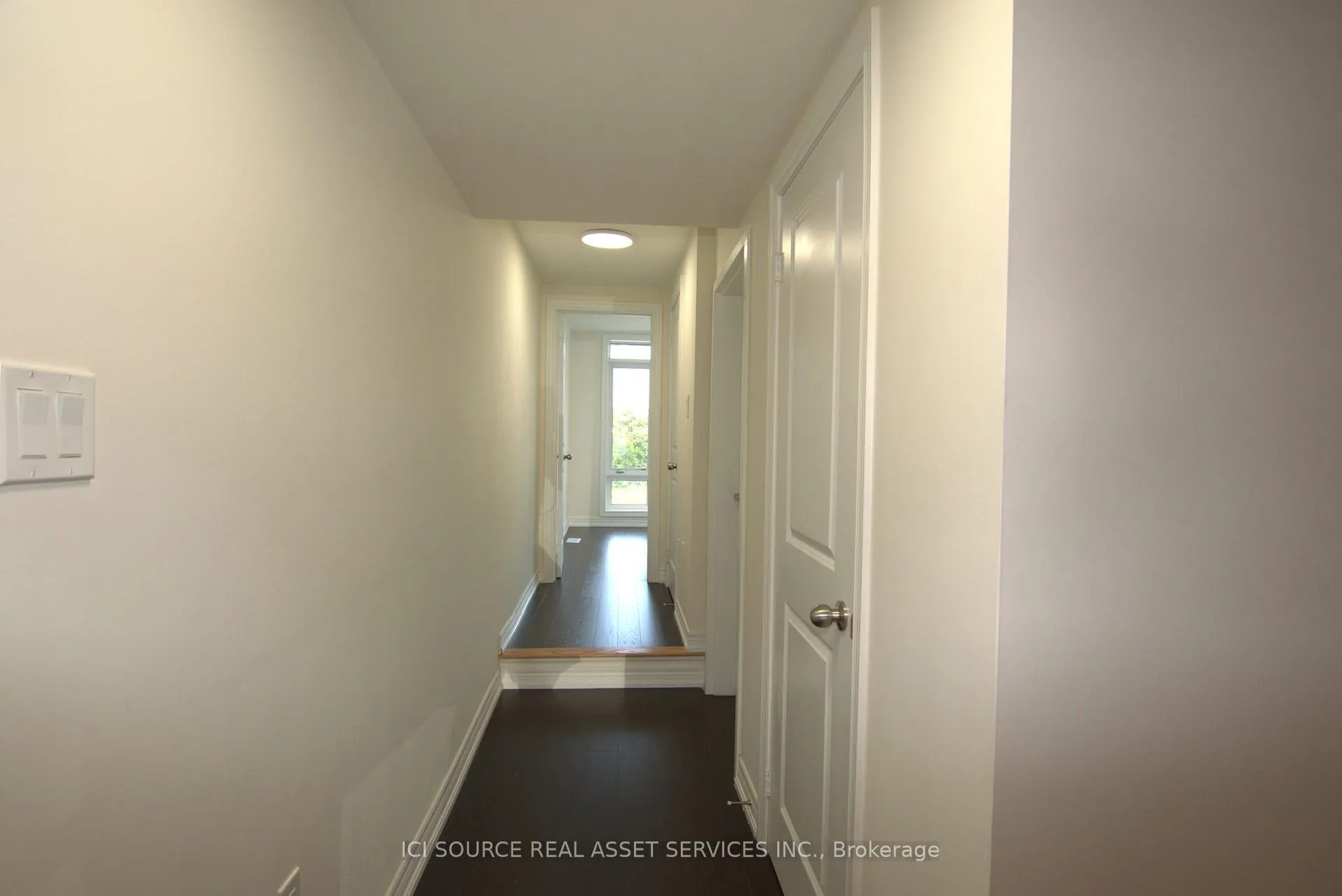 Photo 10 of 448 Salem Road S, Ajax, South East — HOMEH