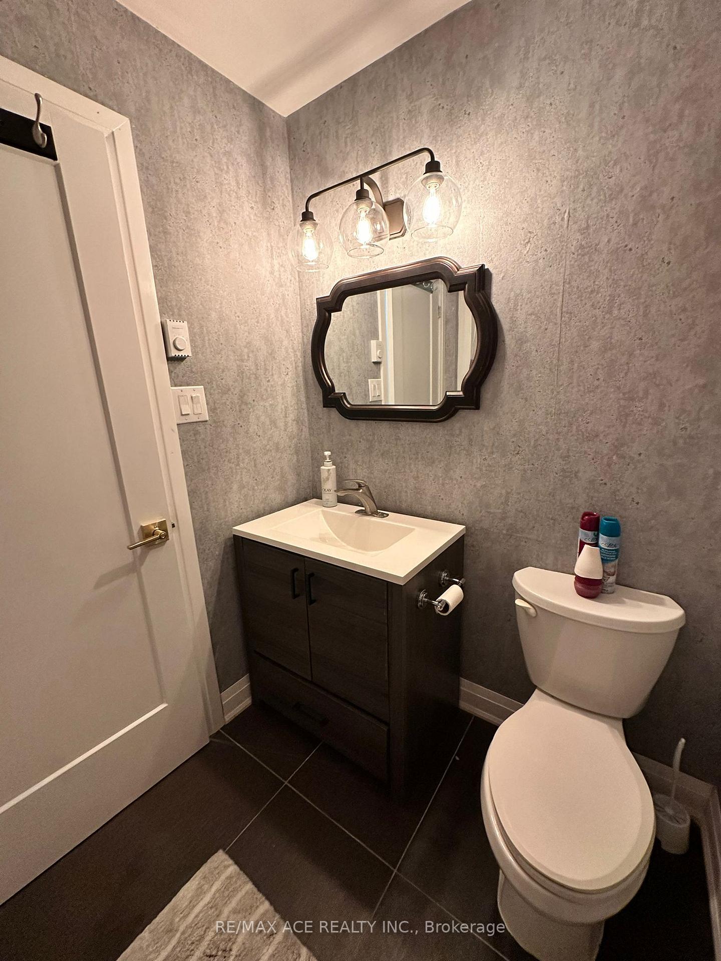 Photo 11 of 1604 Station Road, Cornwall — HOMEH