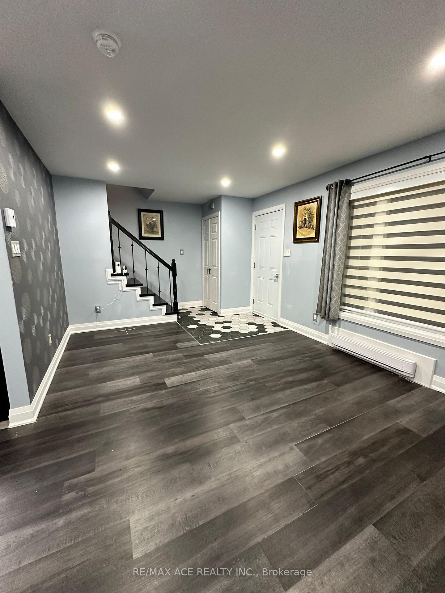 Photo 12 of 1604 Station Road, Cornwall — HOMEH