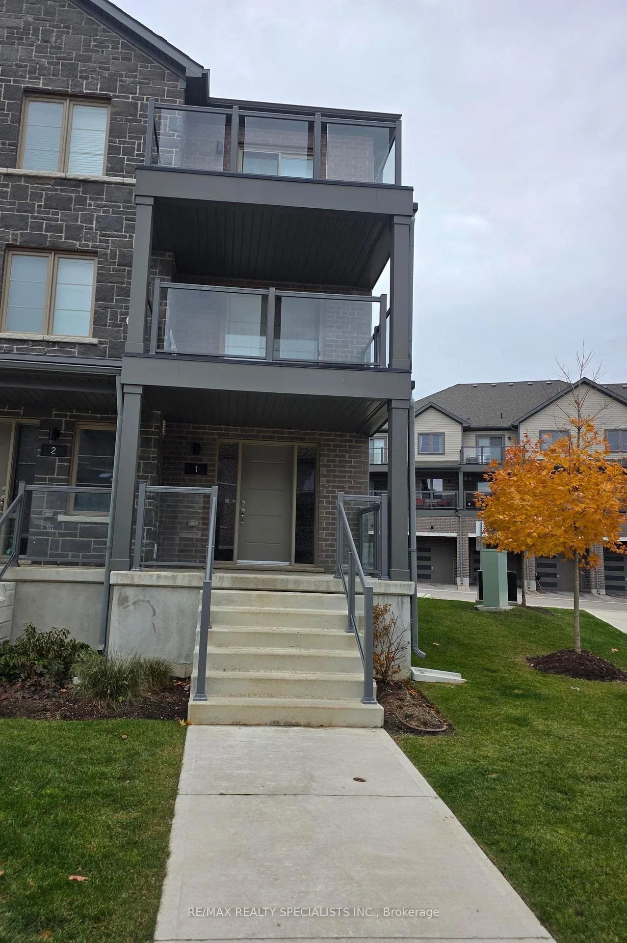 Photo 1 of Unit 1, 205 West Oak Trail, Kitchener — HOMEH