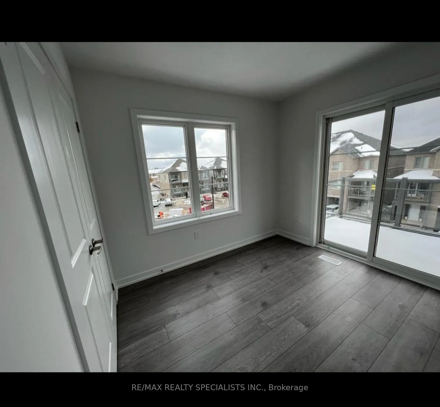 Photo 3 of Unit 1, 205 West Oak Trail, Kitchener — HOMEH