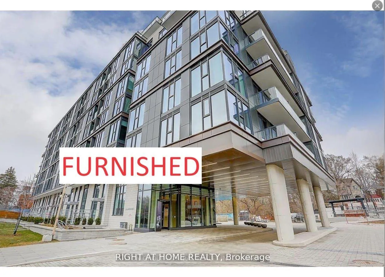 Front of Unit 710, 250 Lawrence Avenue W