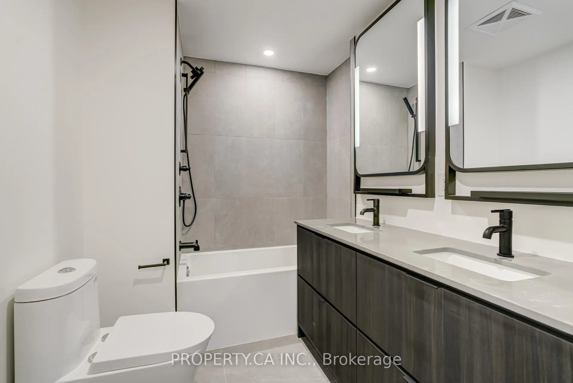 Photo 13 of Unit 1010, 1050 Eastern Avenue, Toronto, The Beaches — HOMEH