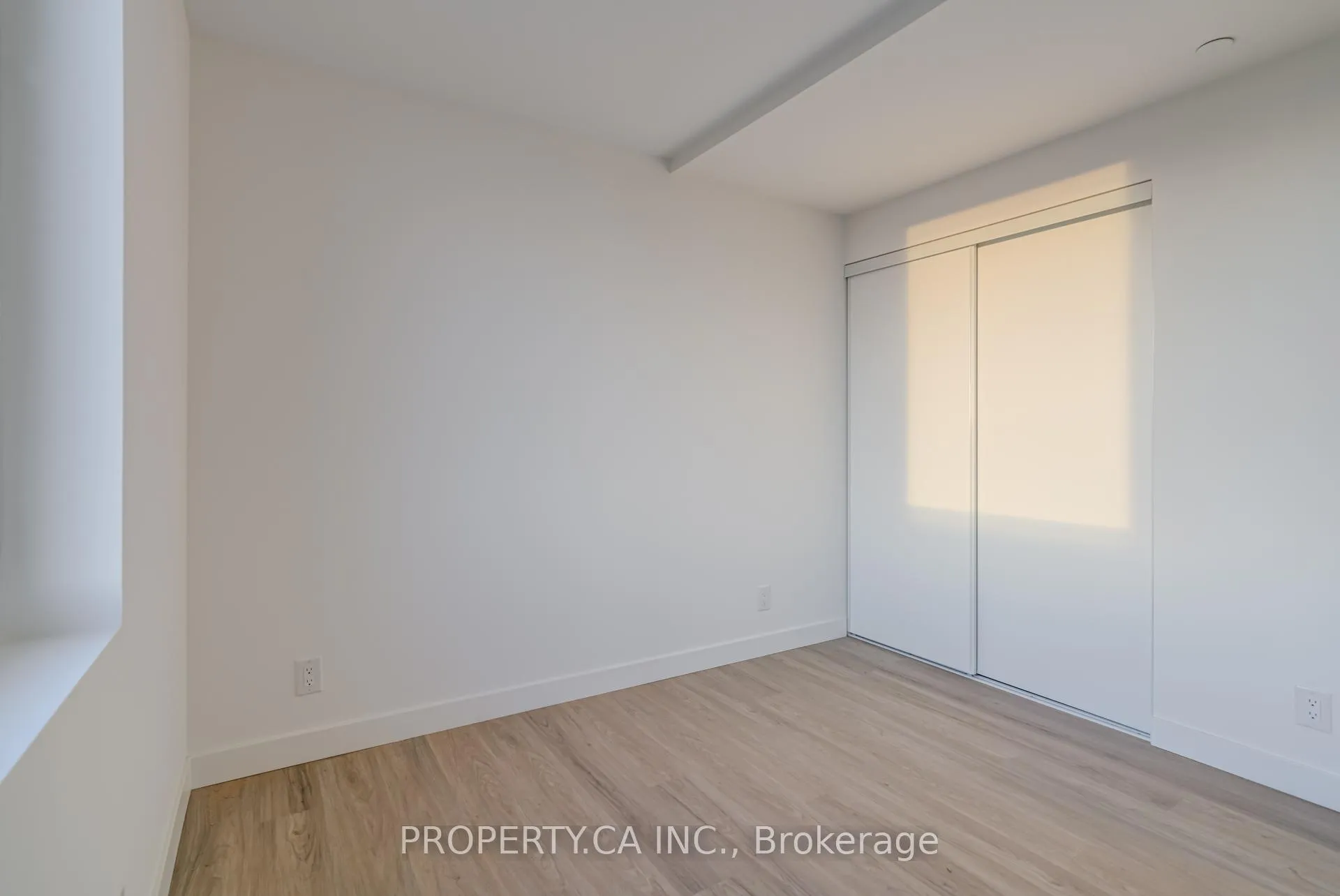 Photo 15 of Unit 1010, 1050 Eastern Avenue, Toronto, The Beaches — HOMEH