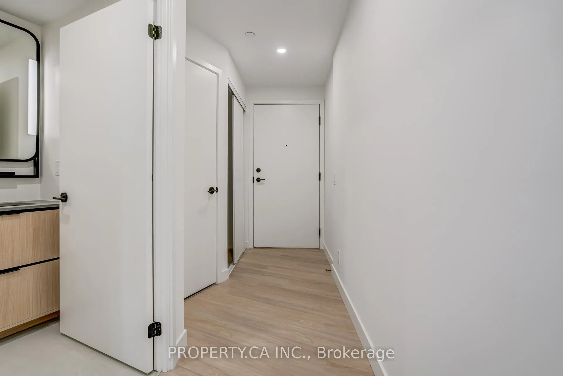 Photo 19 of Unit 1010, 1050 Eastern Avenue, Toronto, The Beaches — HOMEH