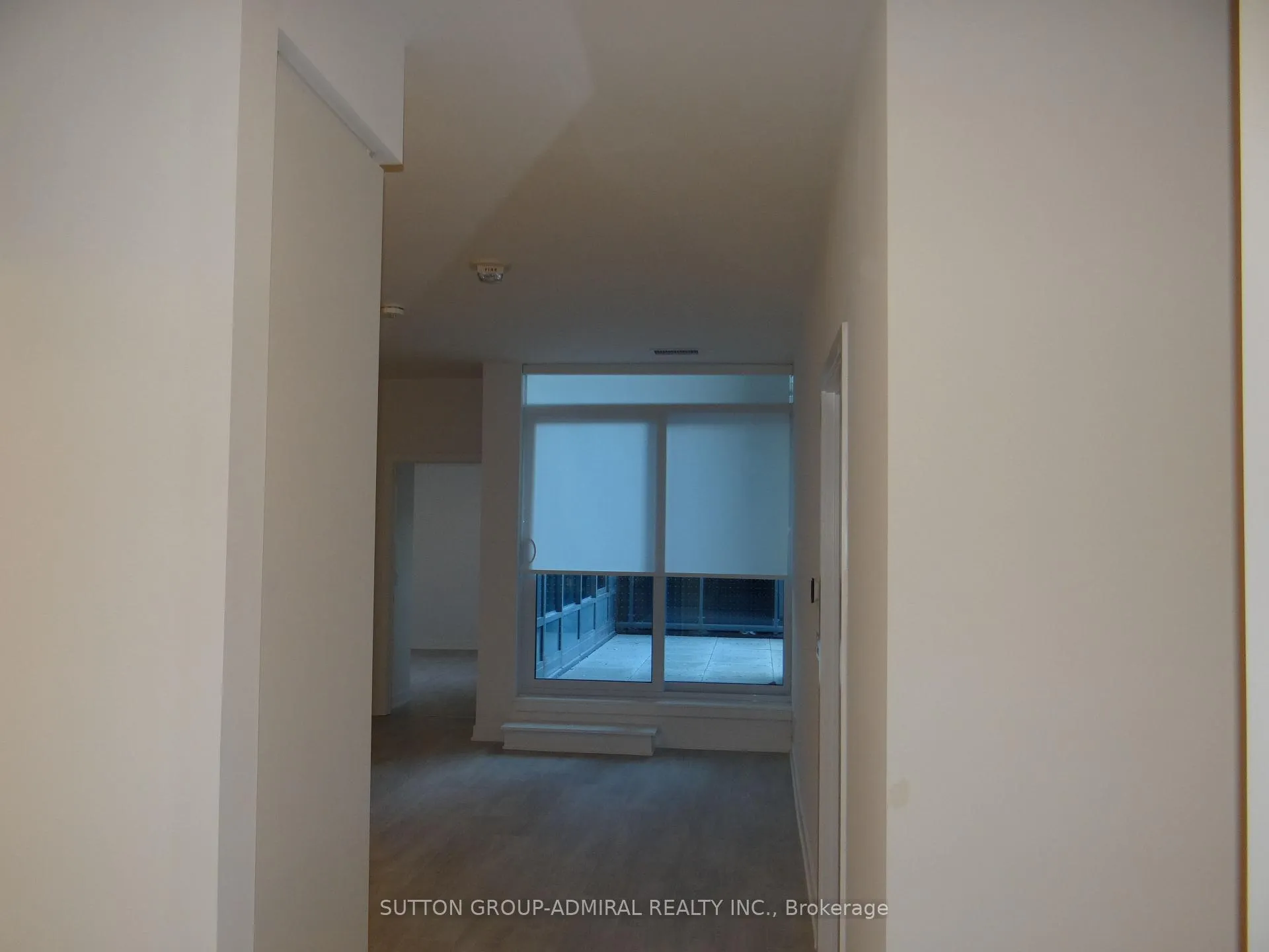 Photo 2 of Unit 217, 30 Upper Mall Way, Vaughan, Brownridge — HOMEH