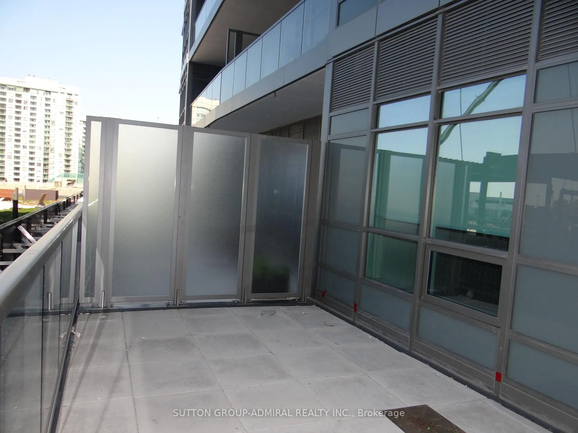 Photo 17 of Unit 217, 30 Upper Mall Way, Vaughan, Brownridge — HOMEH