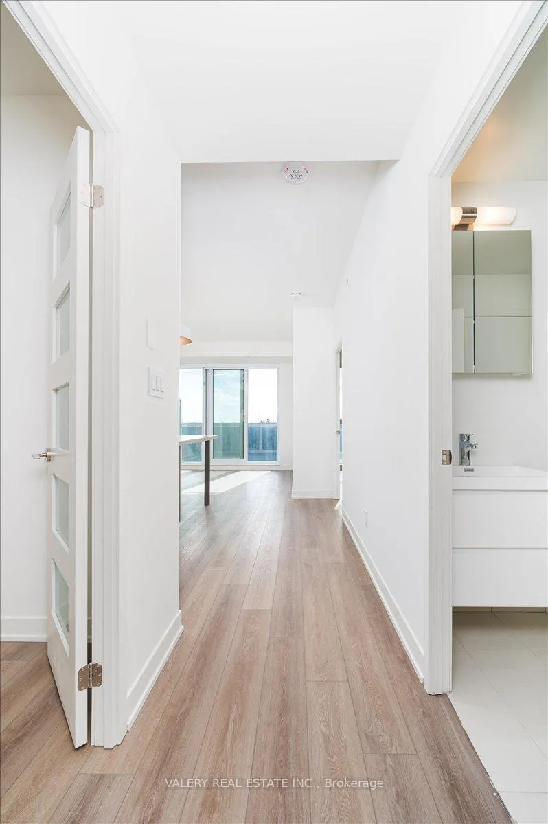 Photo 2 of Unit 1213, 8119 Birchmount Road, Markham, Unionville — HOMEH