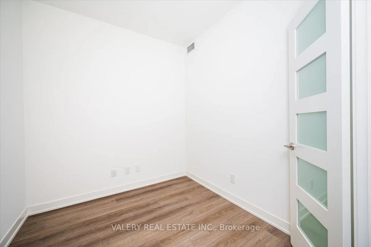 Photo 4 of Unit 1213, 8119 Birchmount Road, Markham, Unionville — HOMEH
