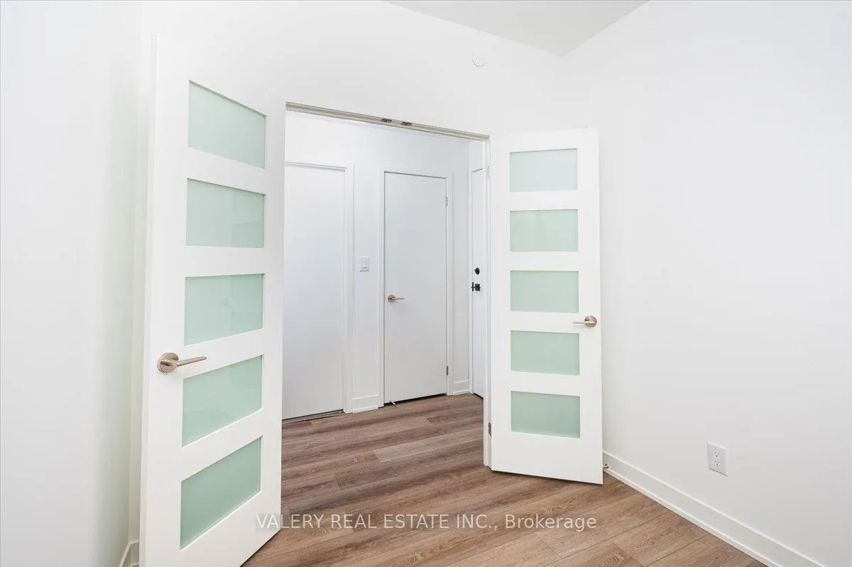 Photo 5 of Unit 1213, 8119 Birchmount Road, Markham, Unionville — HOMEH