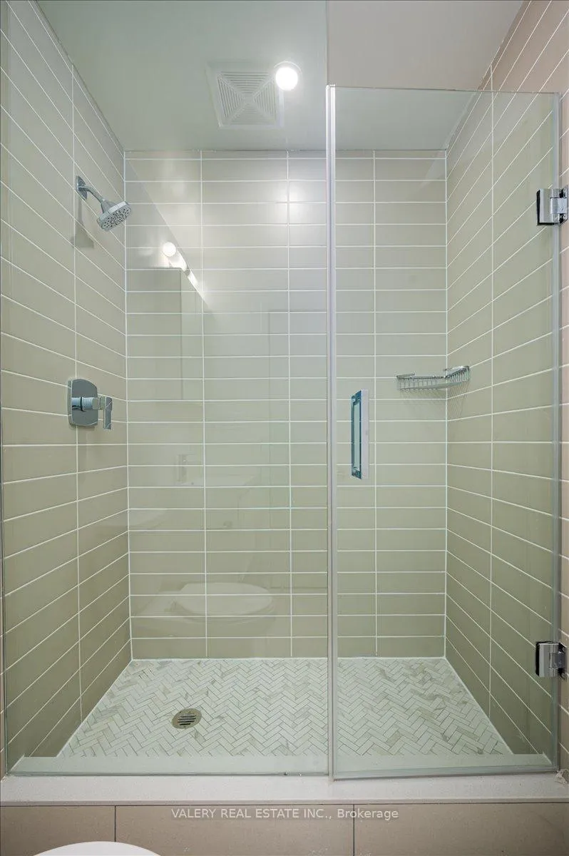 Photo 8 of Unit 1213, 8119 Birchmount Road, Markham, Unionville — HOMEH
