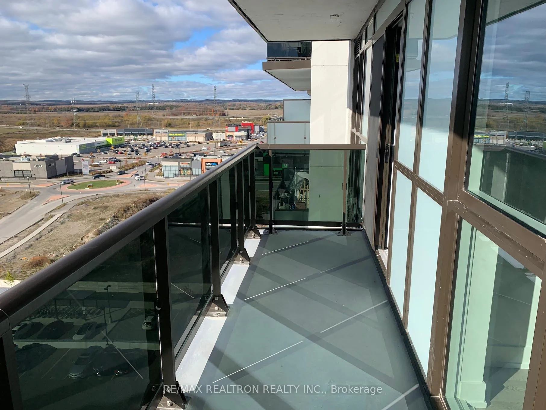 Photo 12 of Unit 1118, 2550 Simcoe Street, Oshawa, Windfields — HOMEH