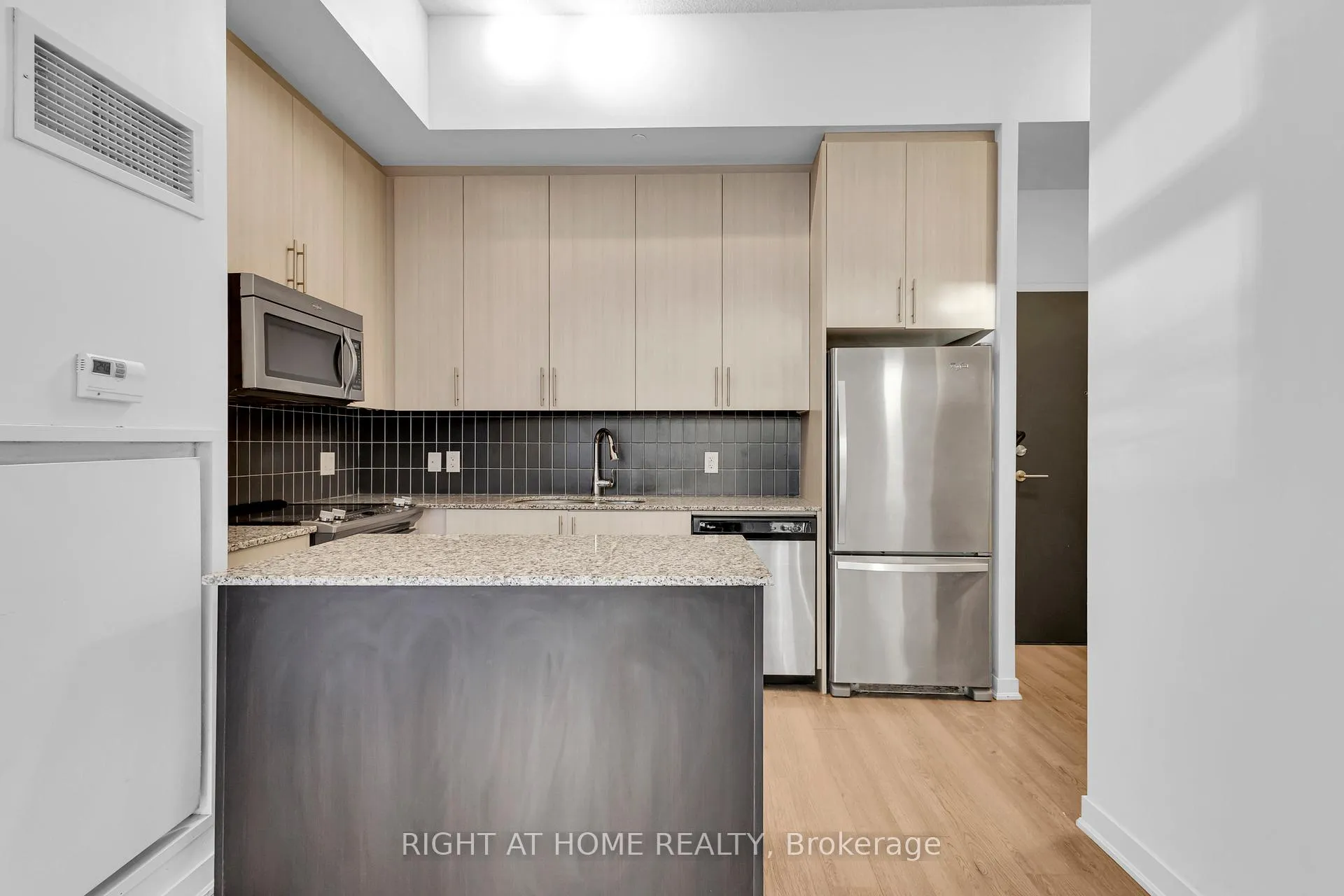 Photo 16 of Unit 105, 85 Duke Street W, Kitchener, City Commercial Core — HOMEH