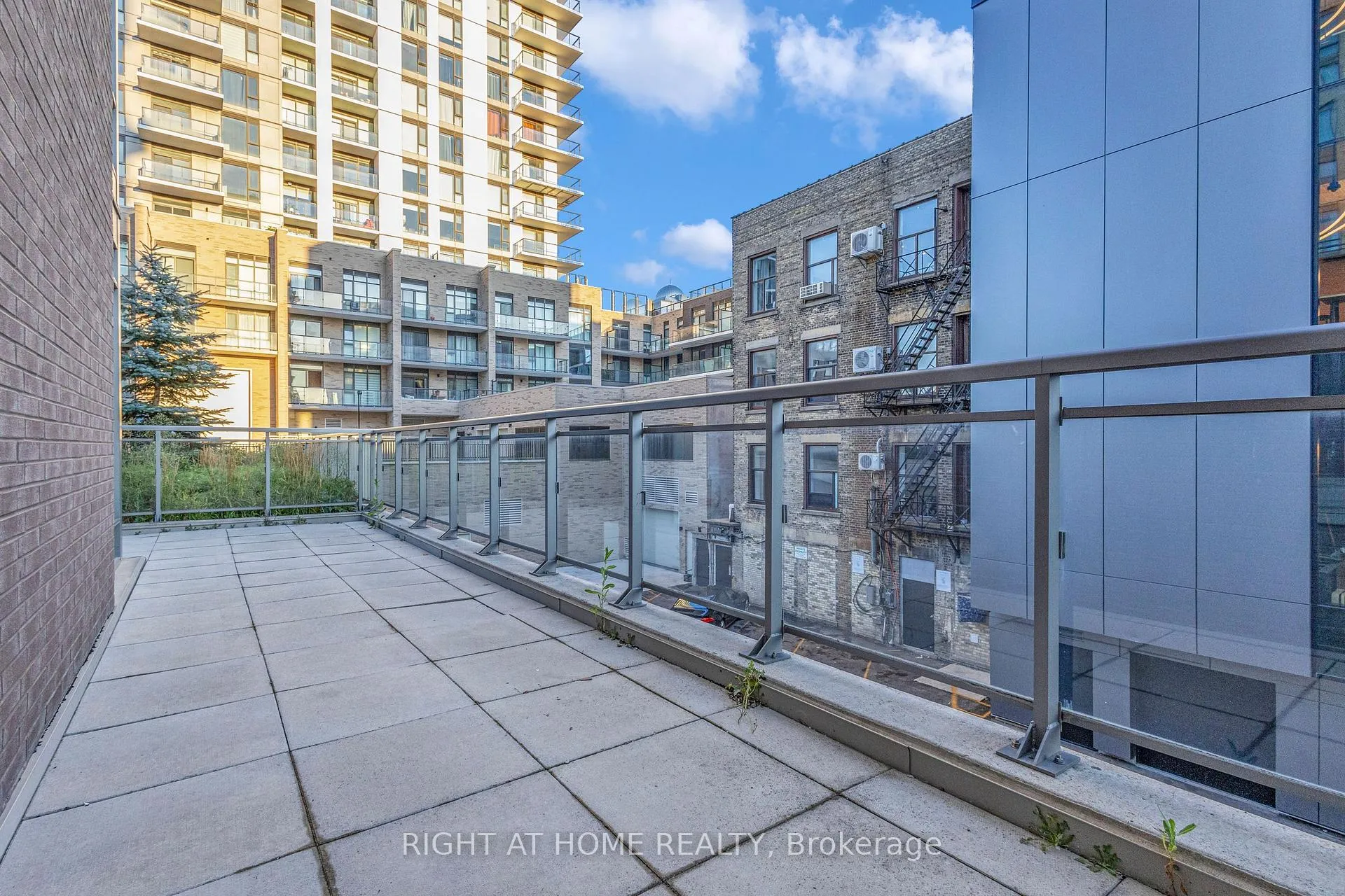Photo 34 of Unit 105, 85 Duke Street W, Kitchener, City Commercial Core — HOMEH