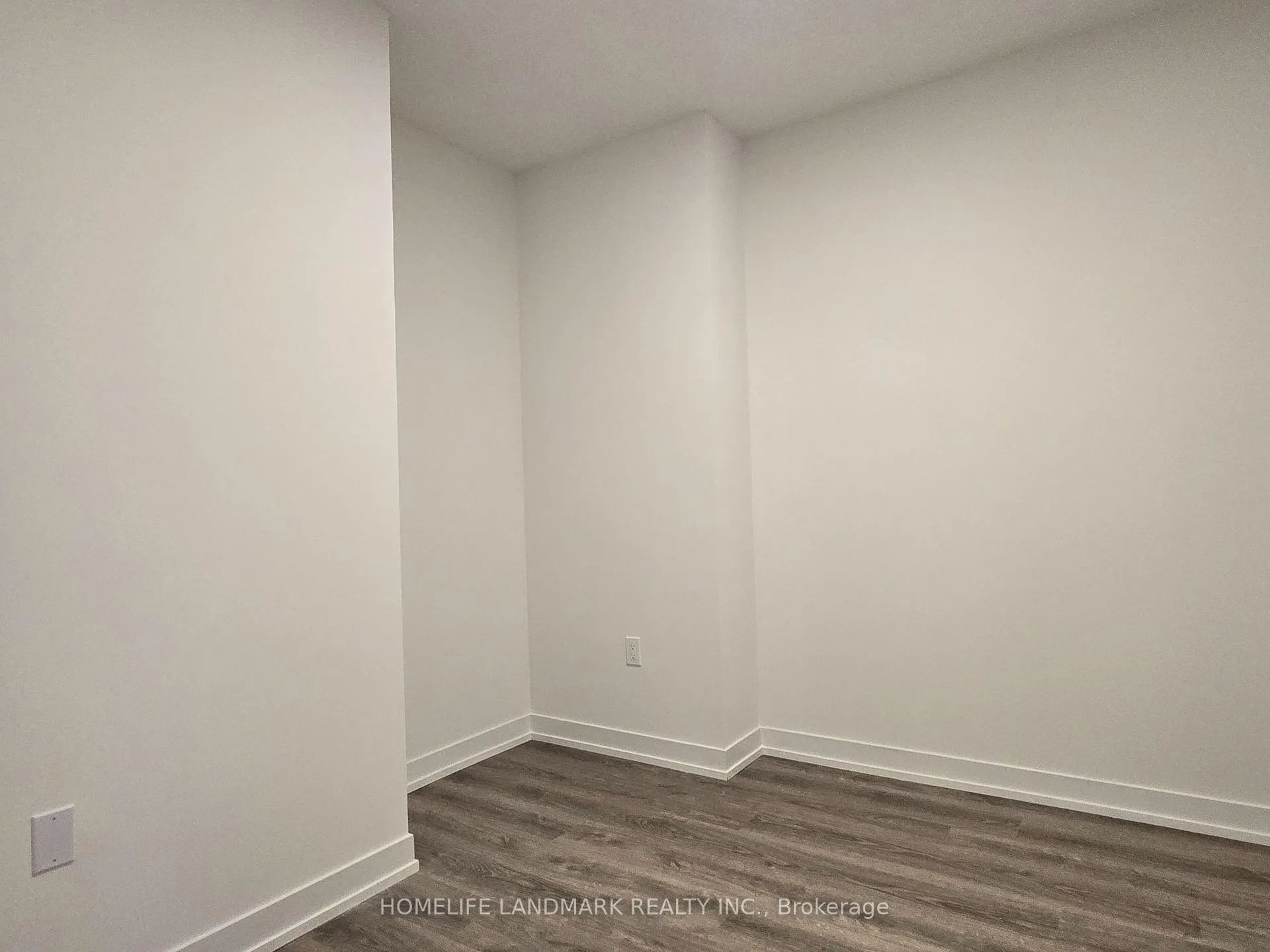 Photo 6 of Unit 3307, 195 Commerce Street, Vaughan, Vaughan Corporate Centre — HOMEH