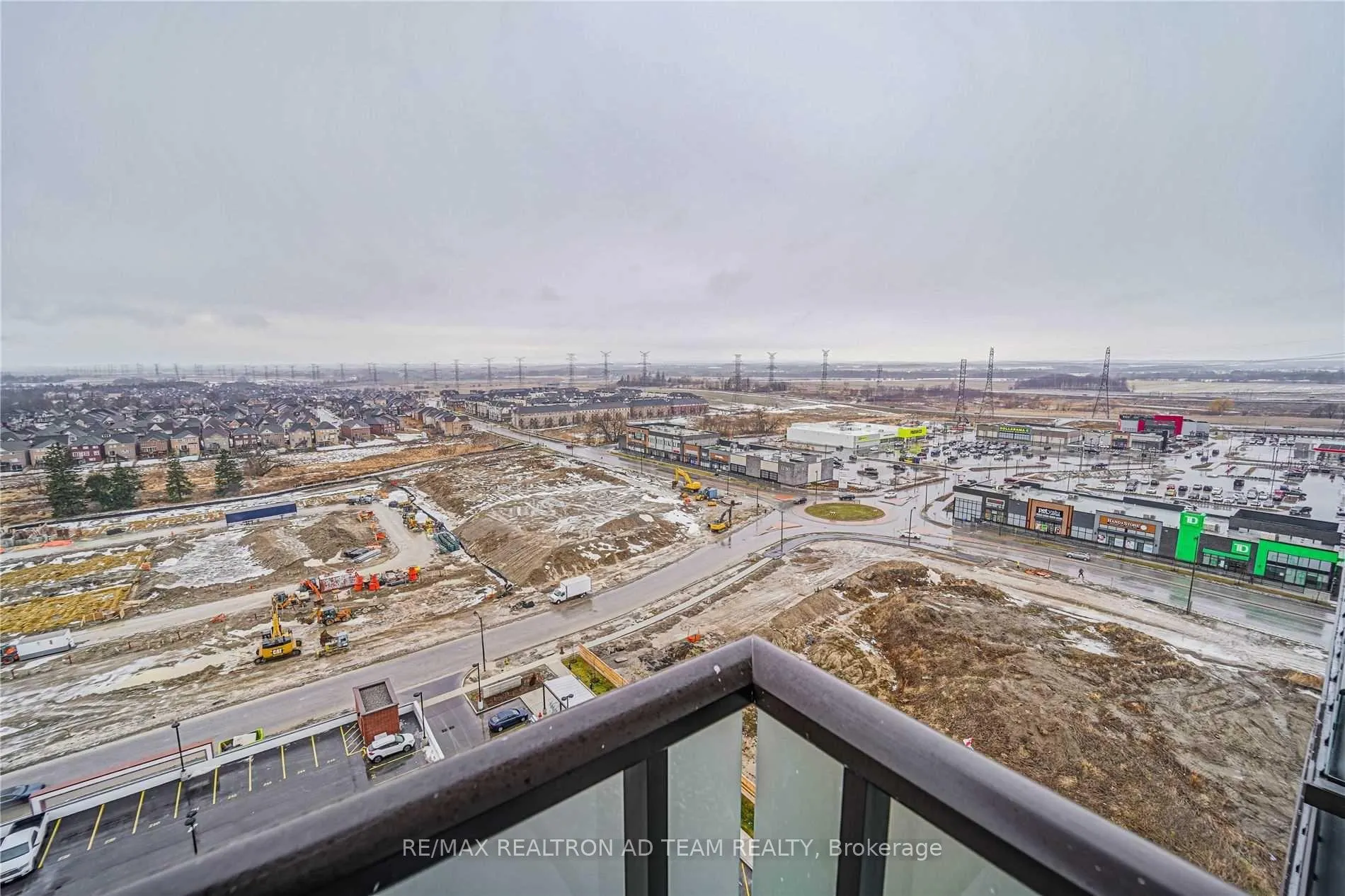Photo 19 of Unit 1502, 2550 Simcoe Street N, Oshawa, Windfields — HOMEH