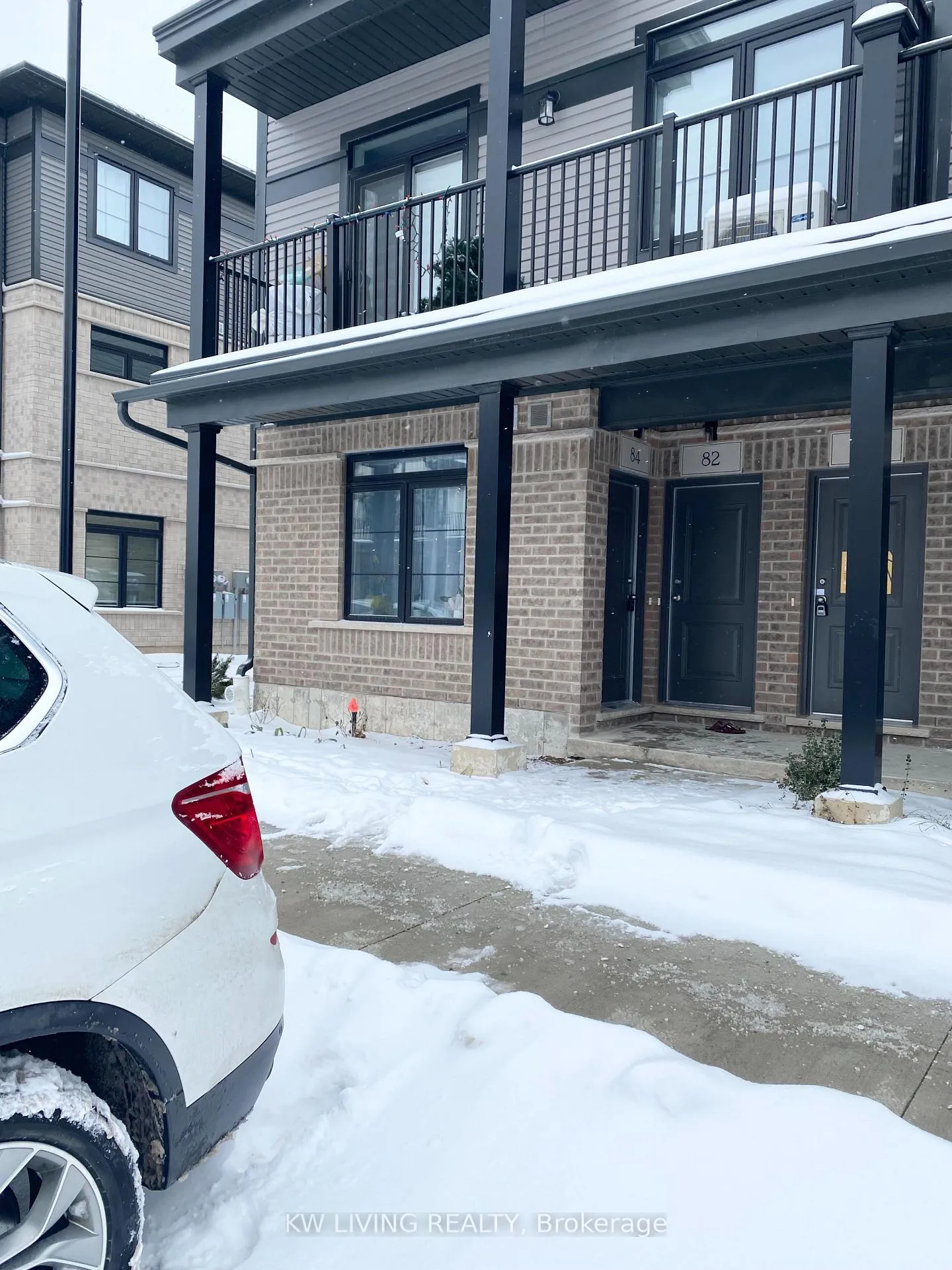 Photo 1 of 84 Lomond Lane, Kitchener — HOMEH