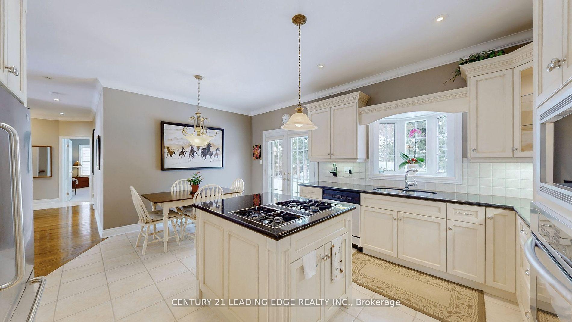 Photo 5 of 22 Putney Road, Caledon, Caledon East — HOMEH