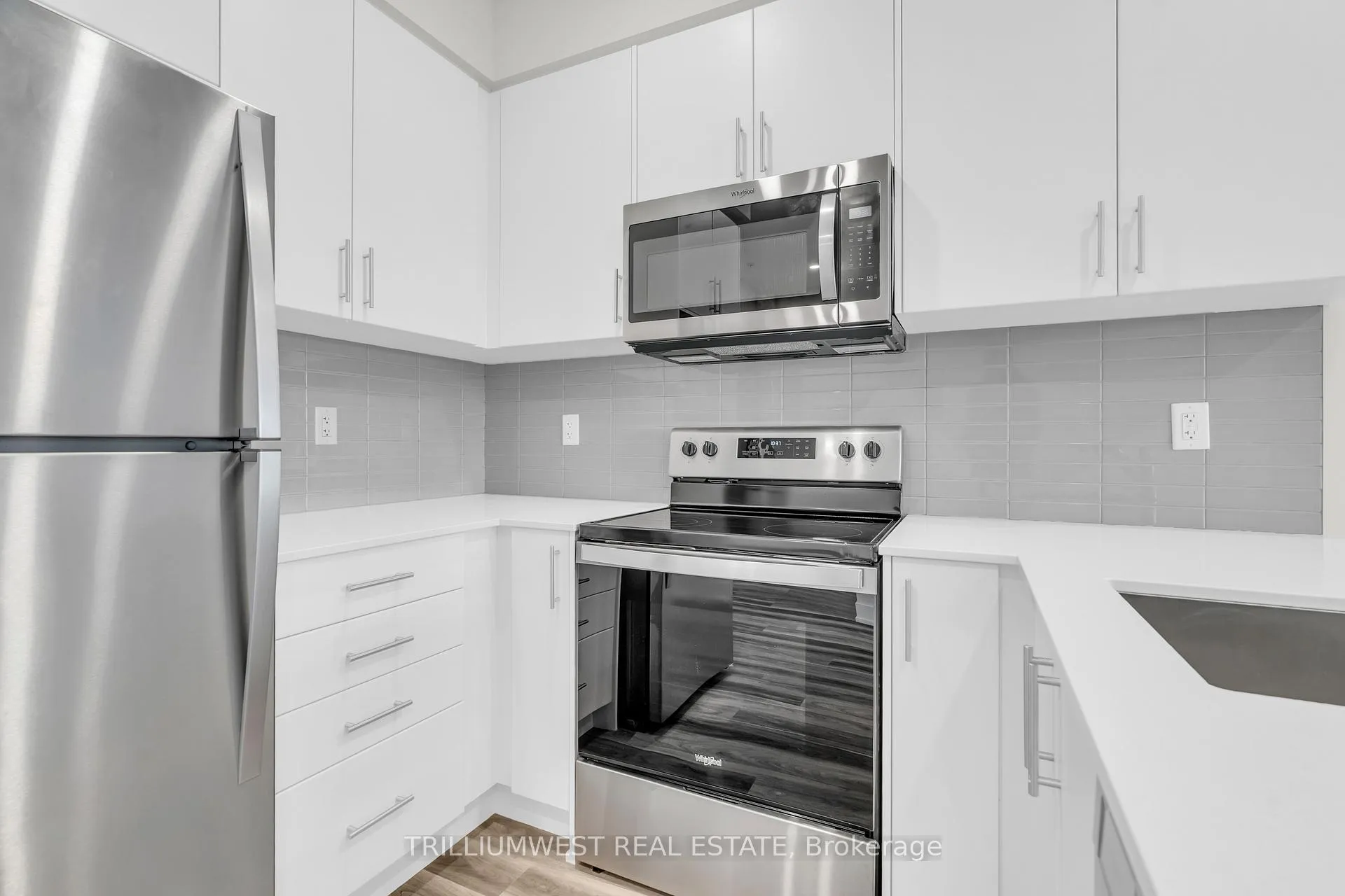 Photo 7 of Unit 503, 1100 Lackner Place, Kitchener — HOMEH