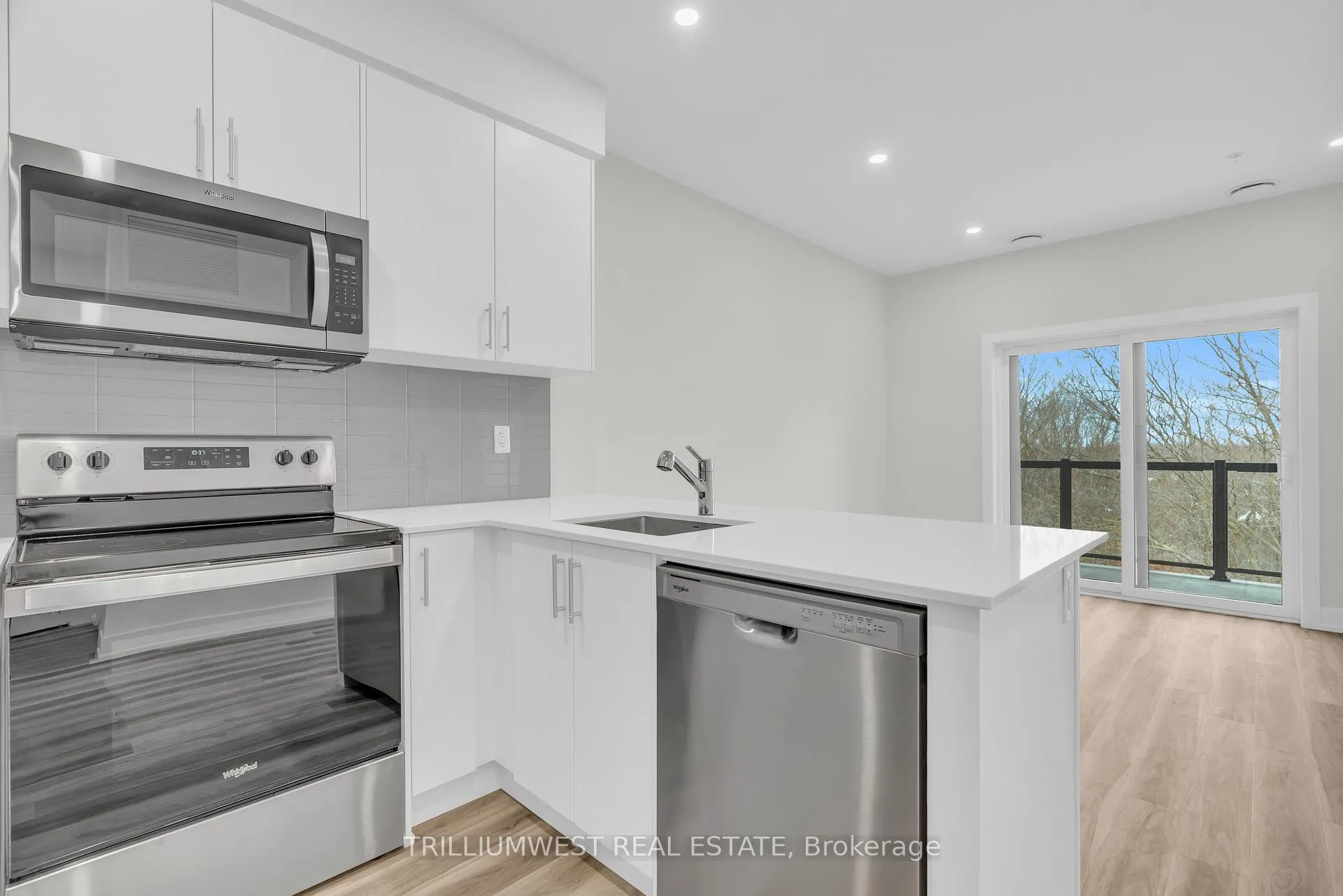 Photo 8 of Unit 503, 1100 Lackner Place, Kitchener — HOMEH