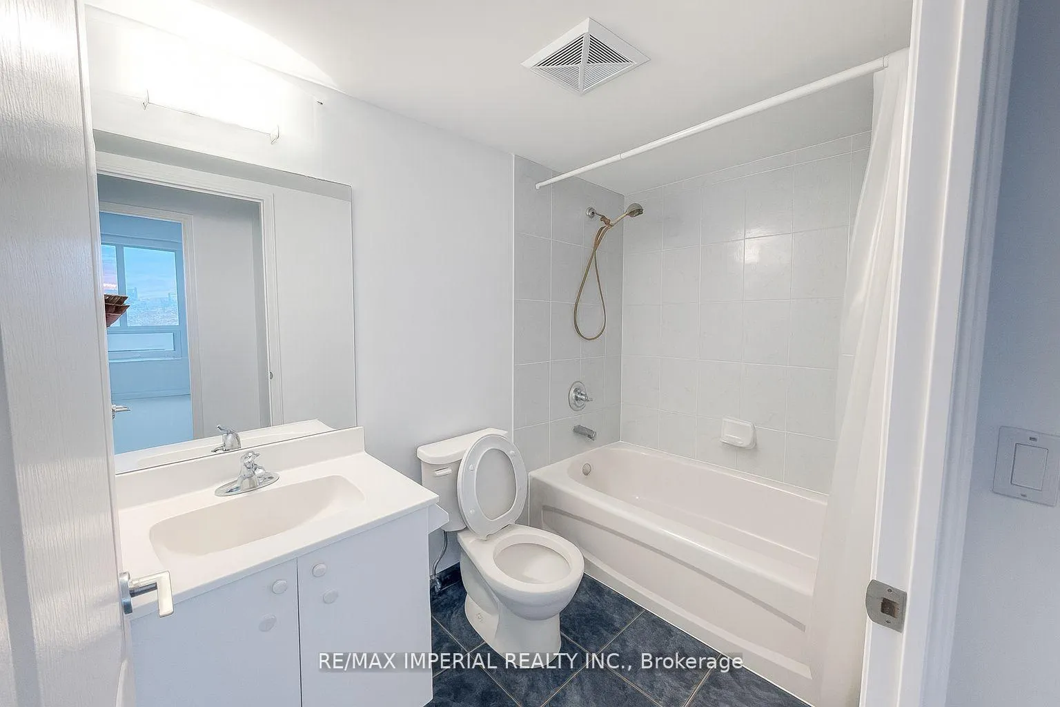 Photo 8 of Unit 606, 75 South Town Centre Boulevard, Markham, Unionville — HOMEH