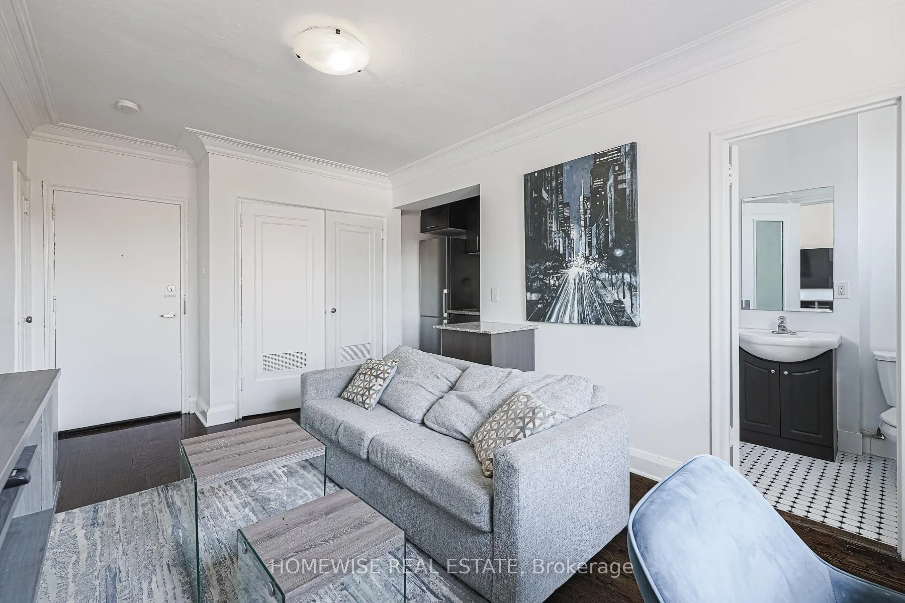 Photo 10 of Unit 505, 2837 Yonge Street, Toronto, Lawrence Park South — HOMEH