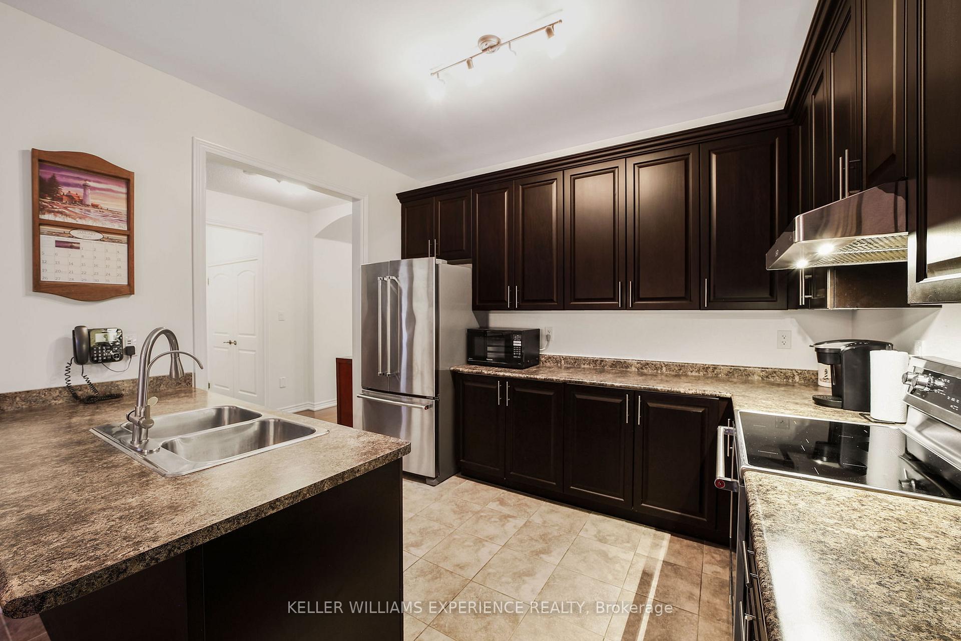 Photo 11 of 248 Greenwood Drive, Essa, Angus — HOMEH