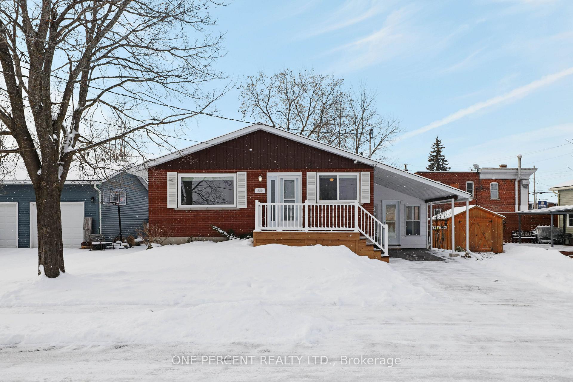 Photo 1 of 220 Mclaren Street, Carleton Place — HOMEH