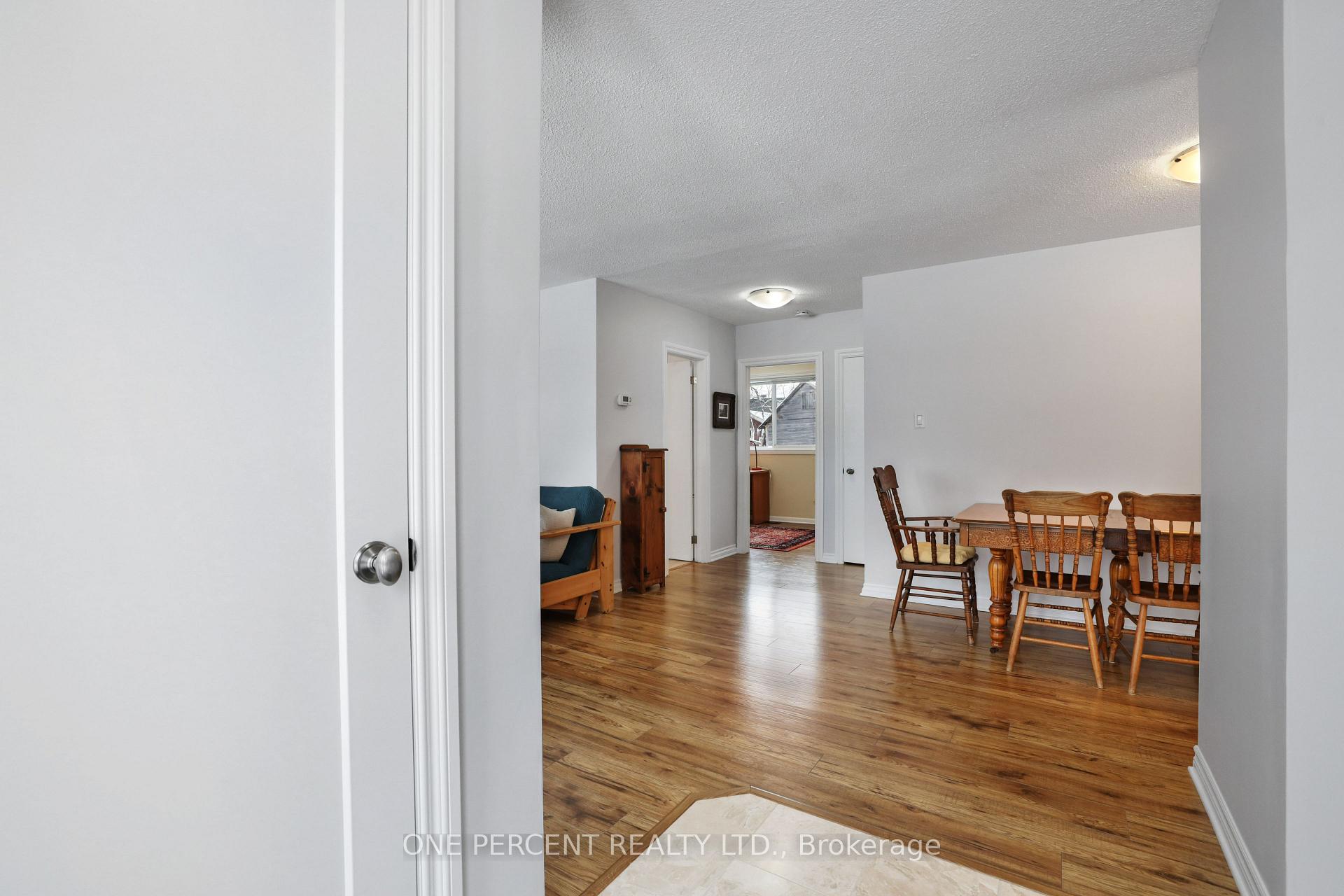 Photo 5 of 220 Mclaren Street, Carleton Place — HOMEH