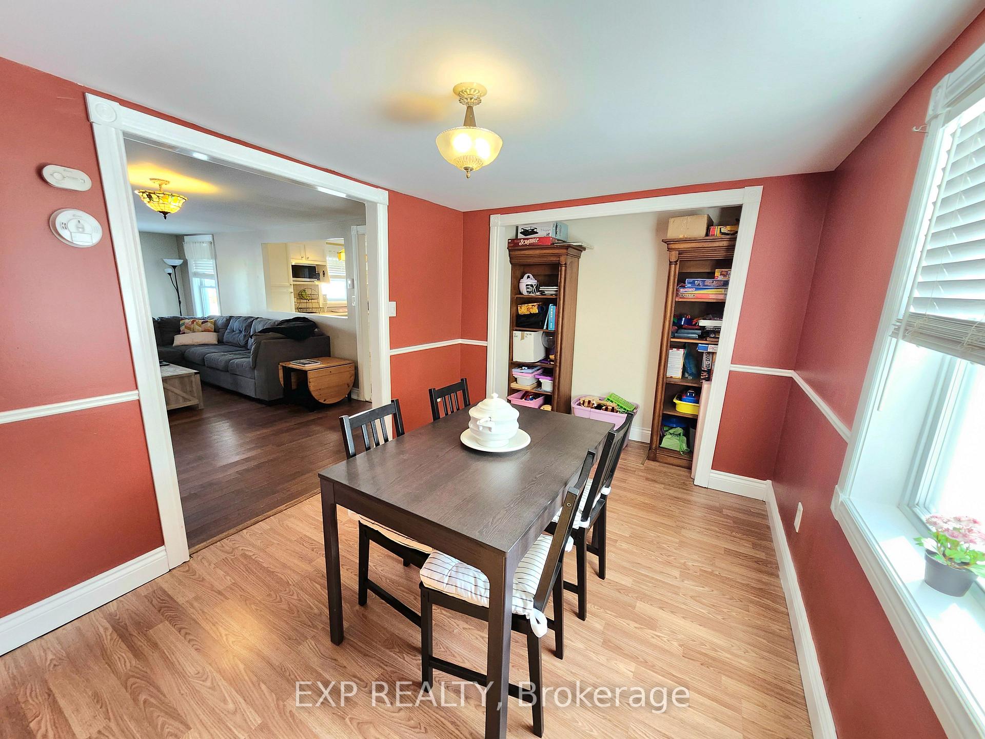 Photo 12 of 2057 Dundas Street, Edwardsburgh/Cardinal, Town of Cardinal — HOMEH