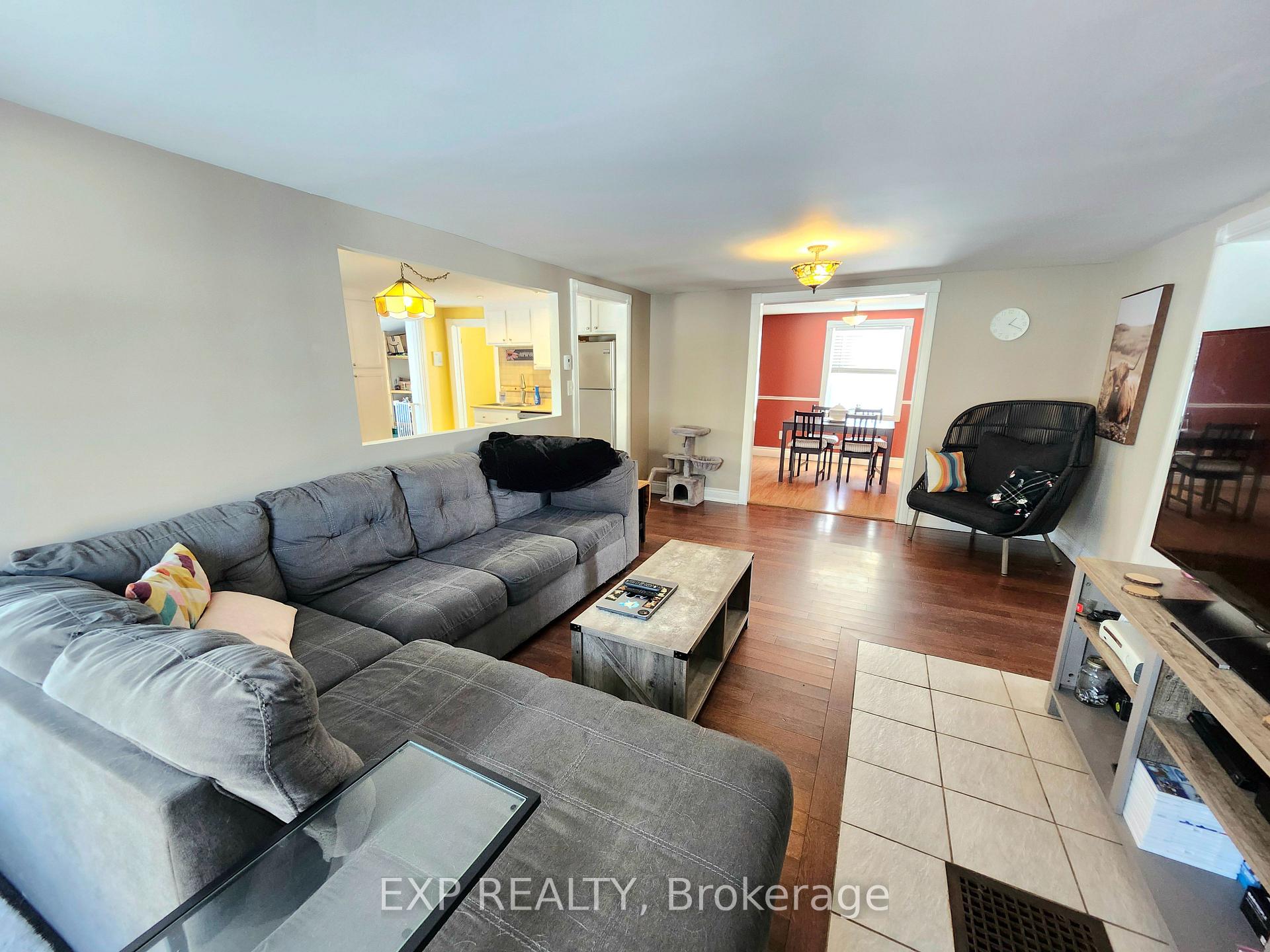 Photo 15 of 2057 Dundas Street, Edwardsburgh/Cardinal, Town of Cardinal — HOMEH