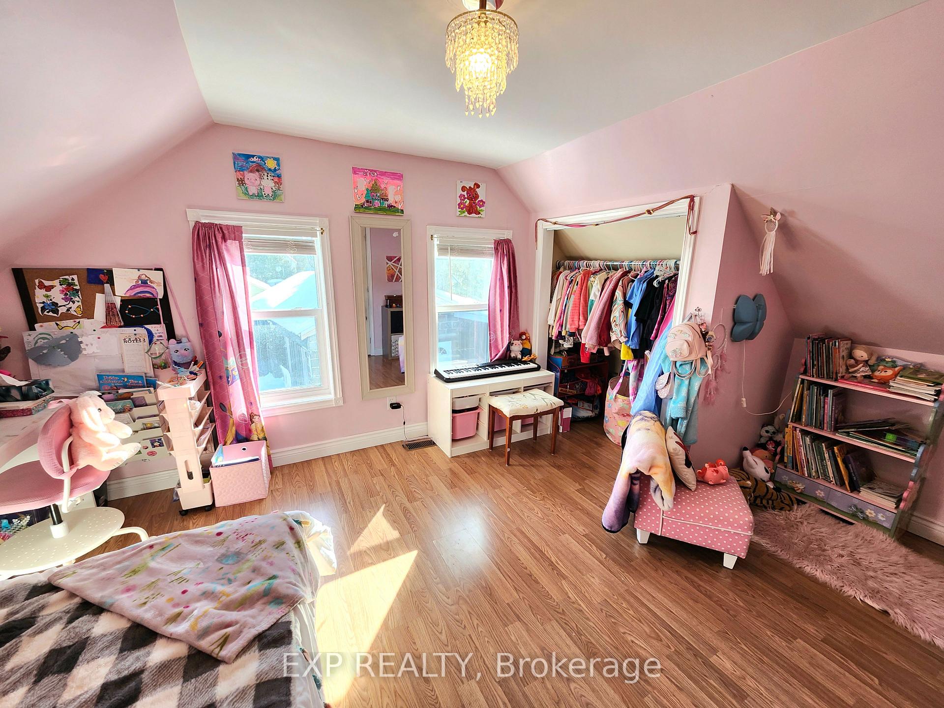 Photo 20 of 2057 Dundas Street, Edwardsburgh/Cardinal, Town of Cardinal — HOMEH
