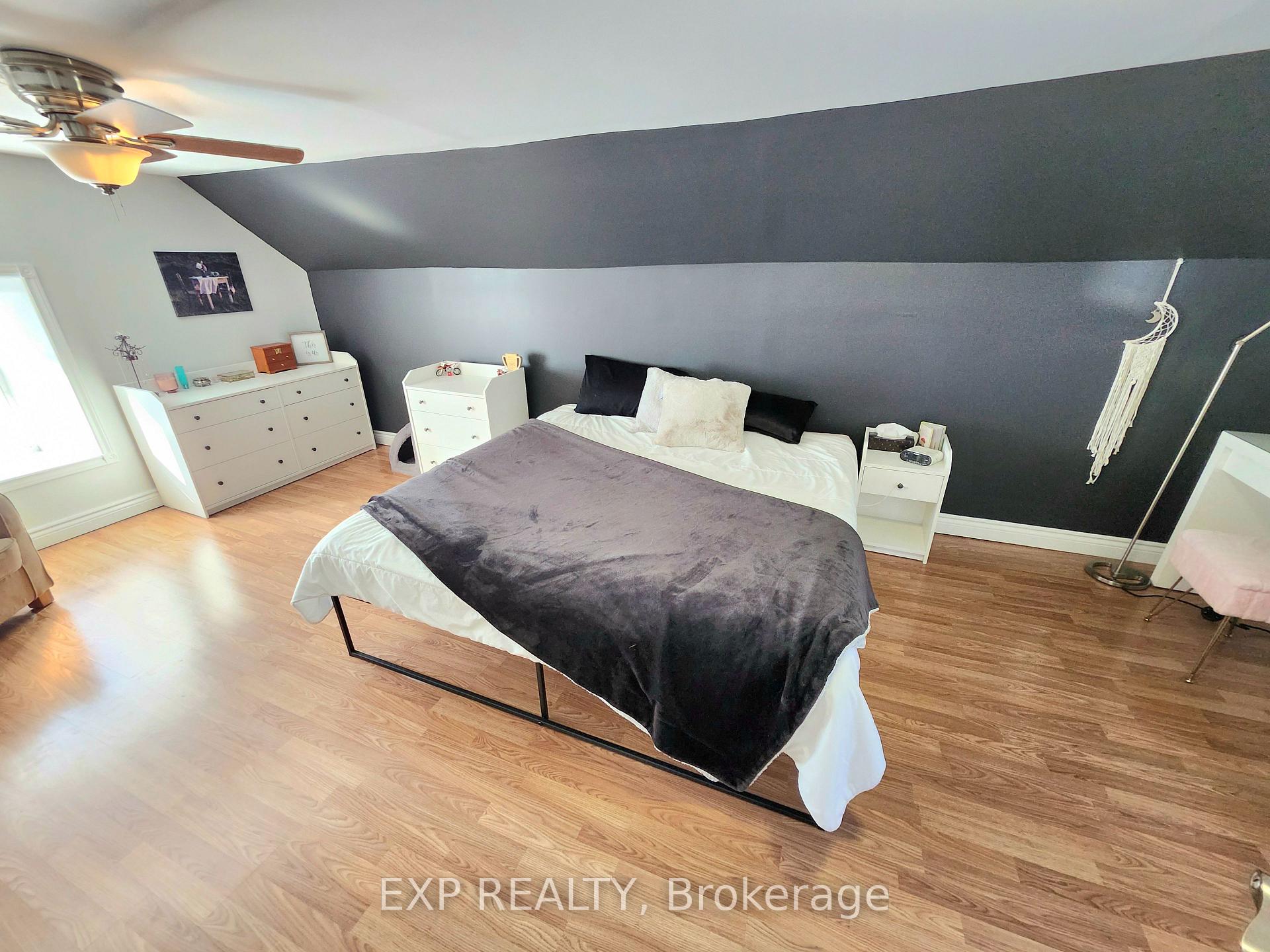 Photo 25 of 2057 Dundas Street, Edwardsburgh/Cardinal, Town of Cardinal — HOMEH