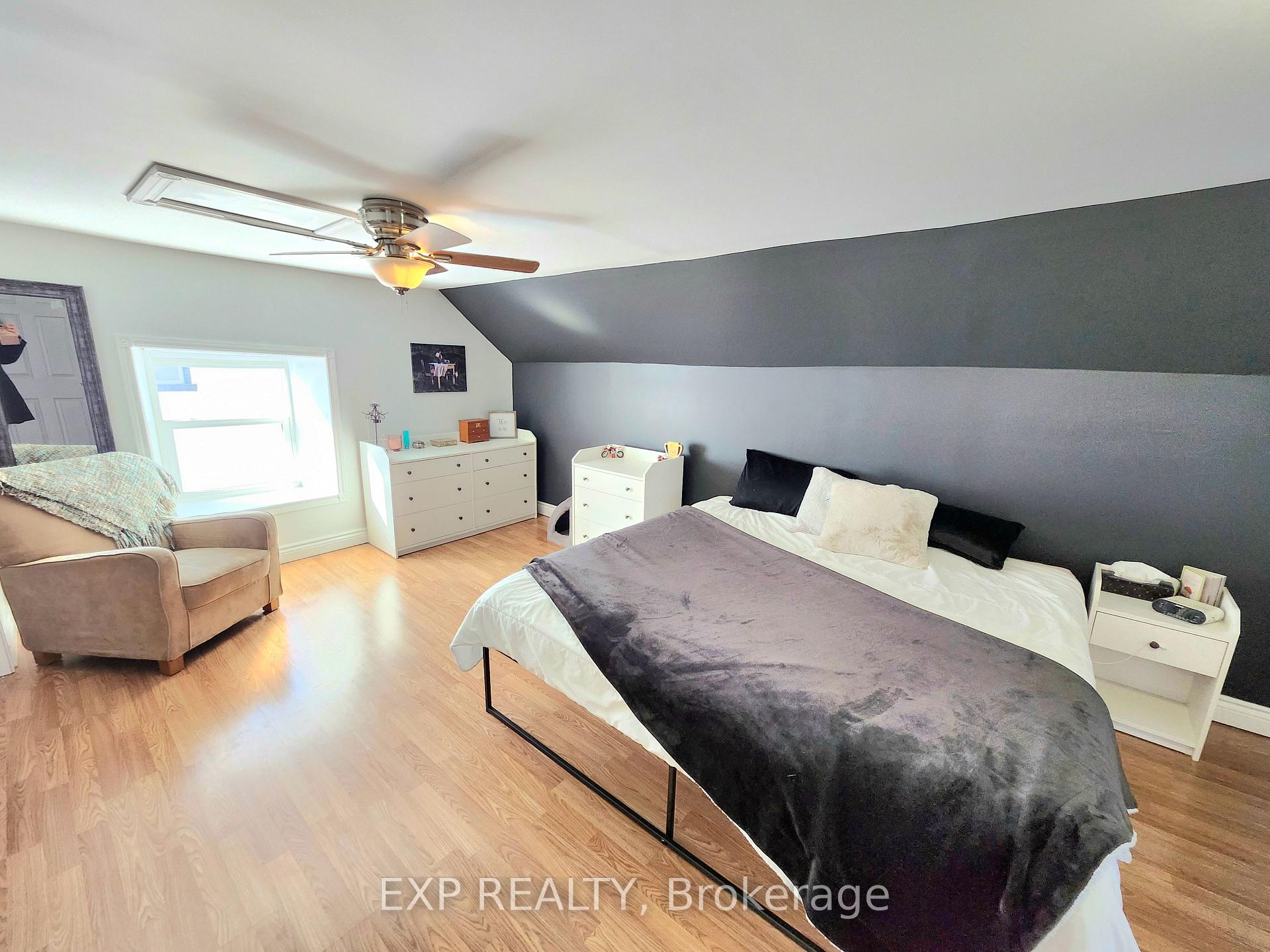 Photo 26 of 2057 Dundas Street, Edwardsburgh/Cardinal, Town of Cardinal — HOMEH