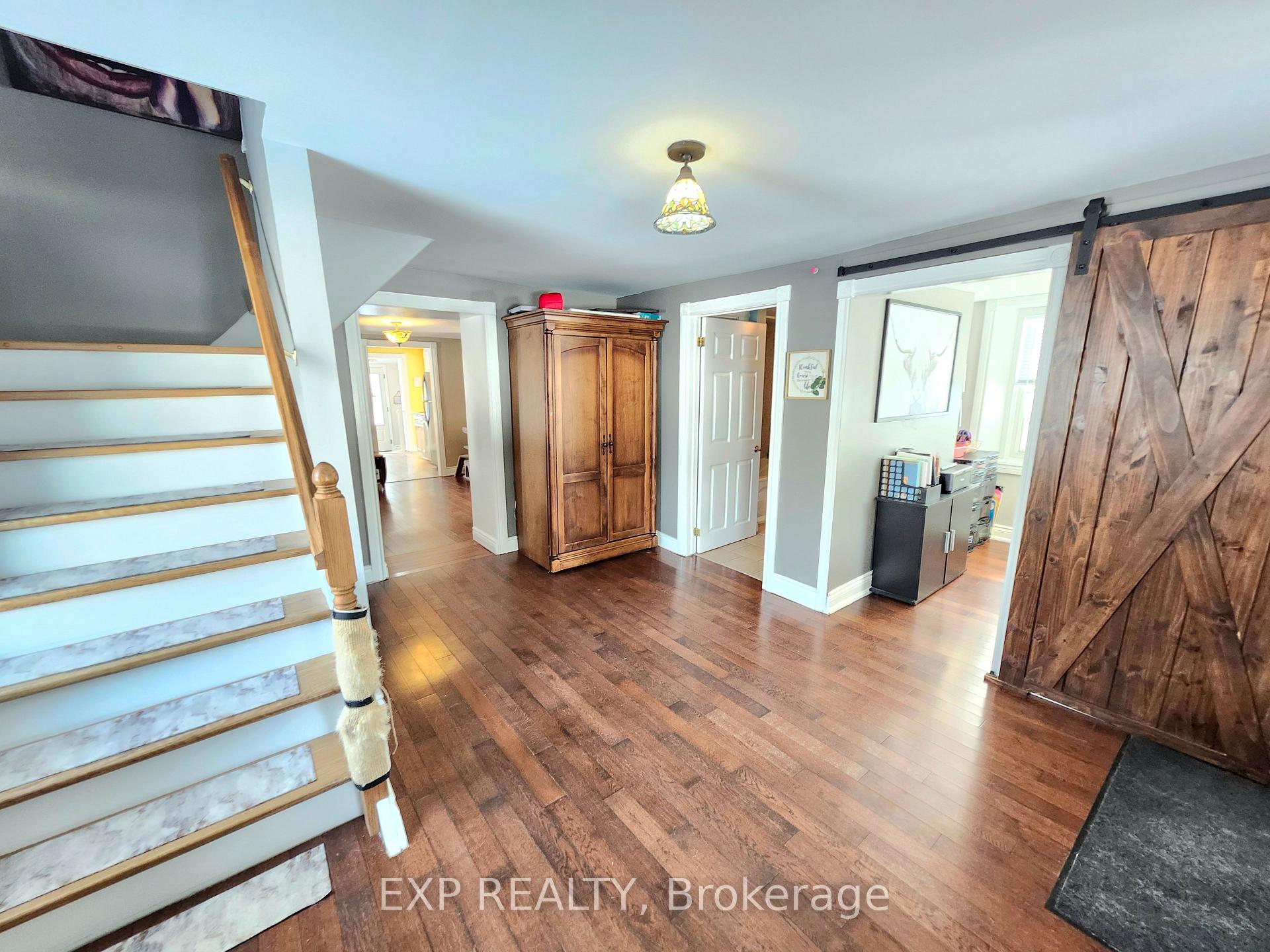 Photo 31 of 2057 Dundas Street, Edwardsburgh/Cardinal, Town of Cardinal — HOMEH