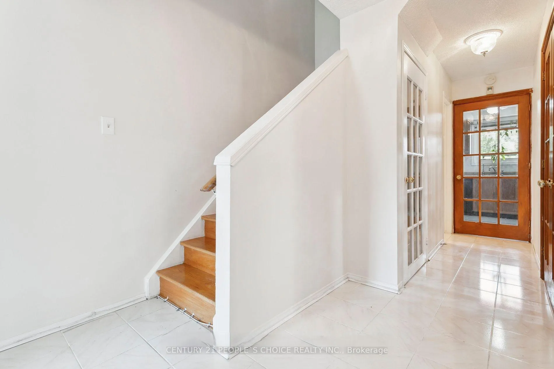 Photo 11 of 85 Acadian Heights, Brampton, Fletcher's Creek South — HOMEH
